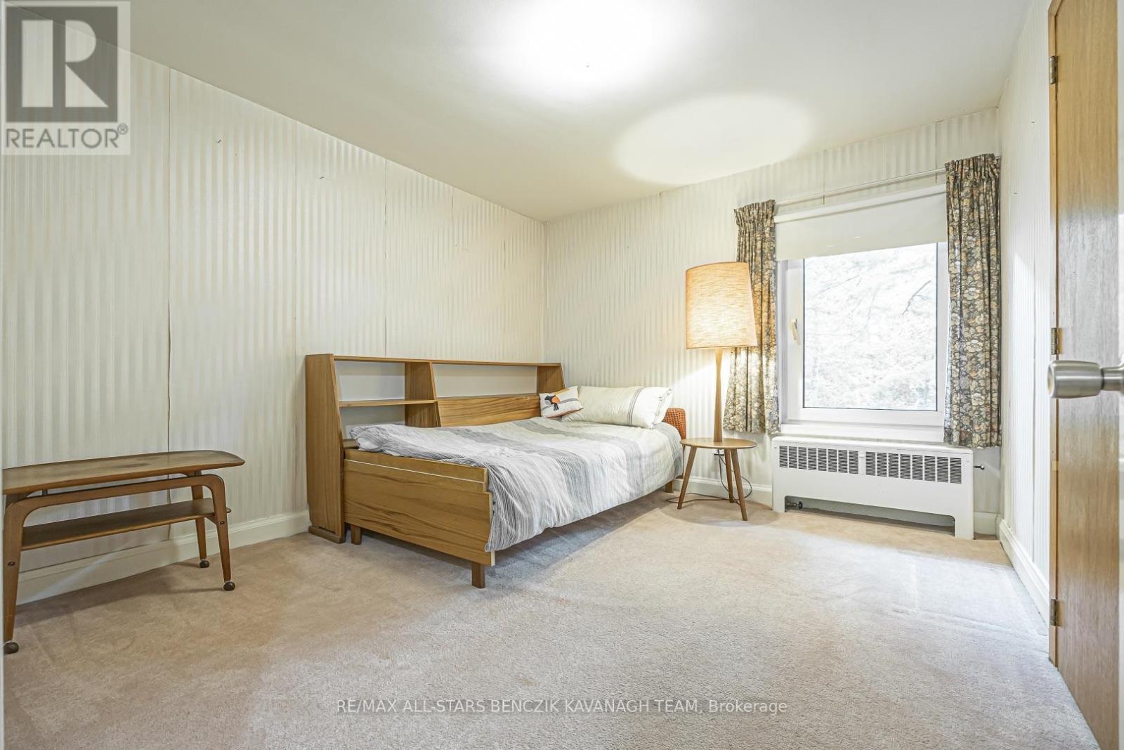 65 GLADYS ROAD - 17