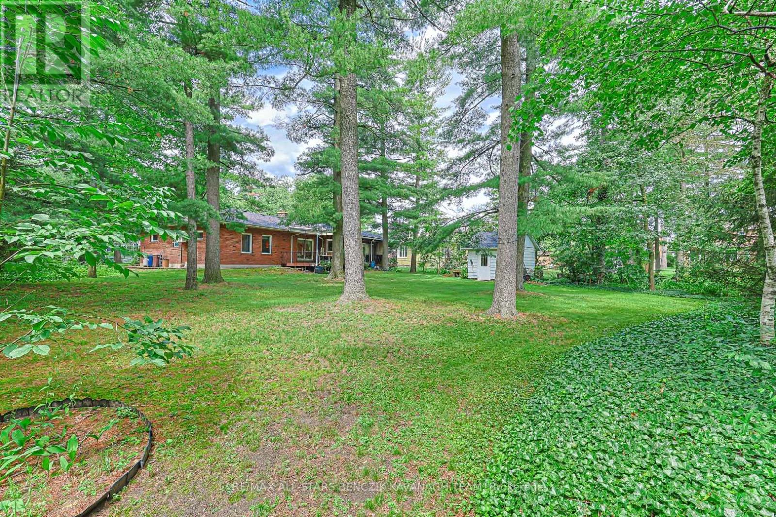 65 GLADYS ROAD - 23