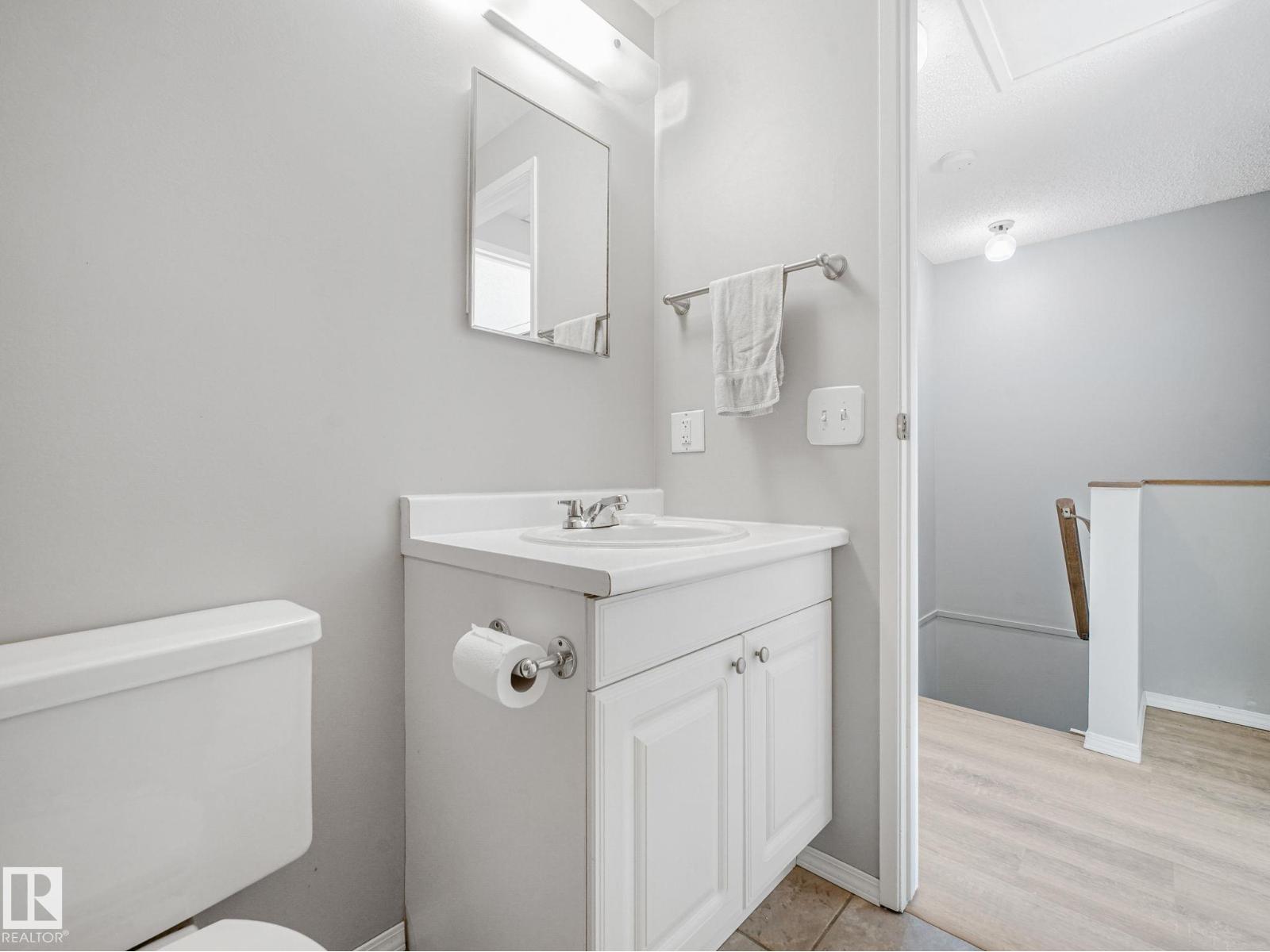 #55 13833 30 ST NW - 23