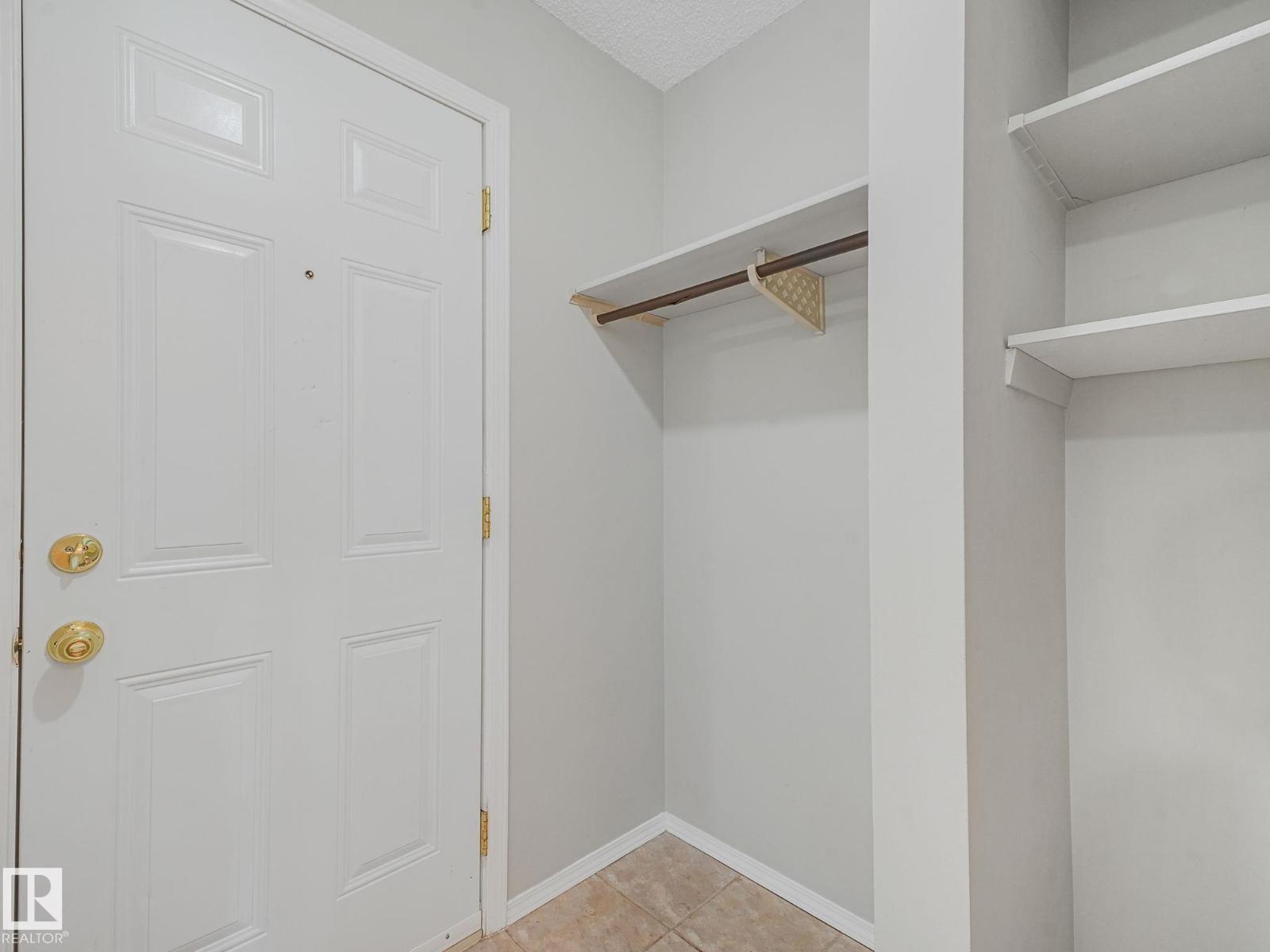 #55 13833 30 ST NW - 32
