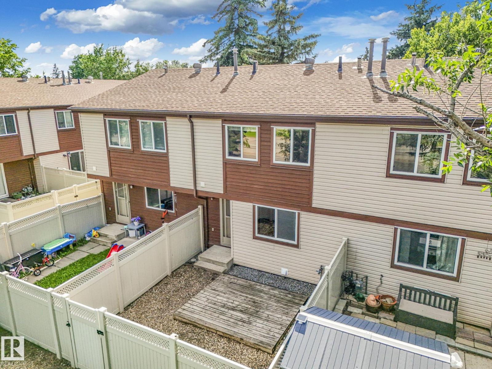 #55 13833 30 ST NW - 36