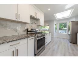 14343 17 Avenue, Surrey, BC V4A6L3 Photo 17