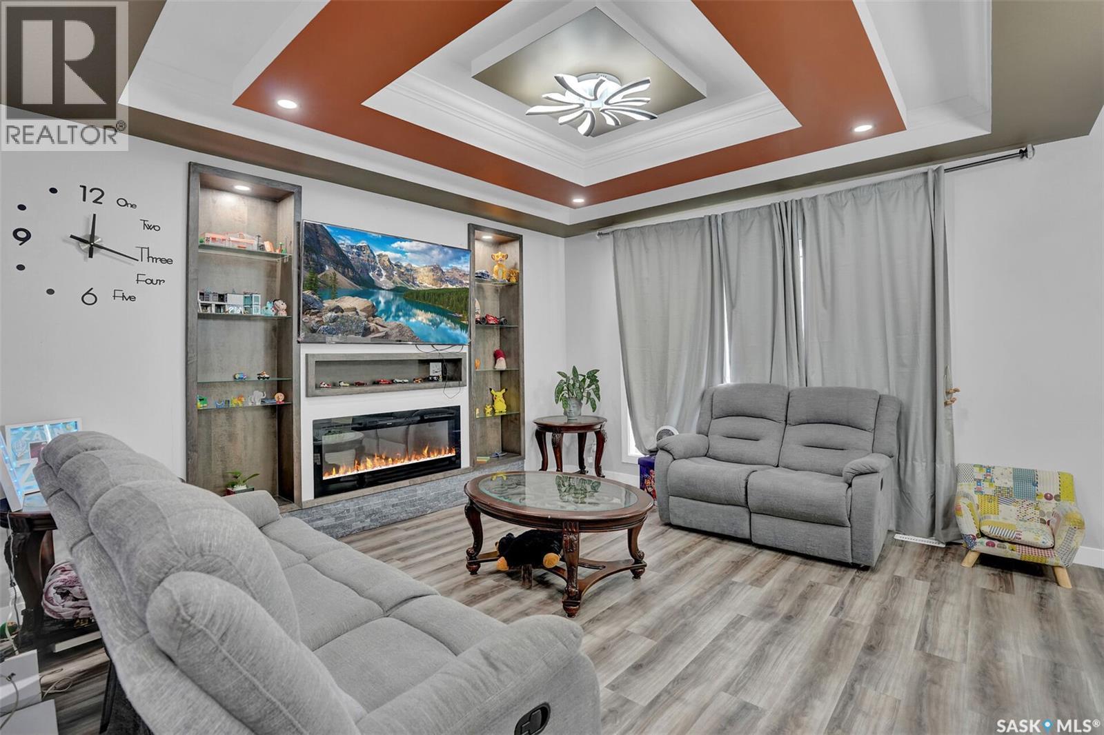 3204 Crosbie CRESCENT - 13
