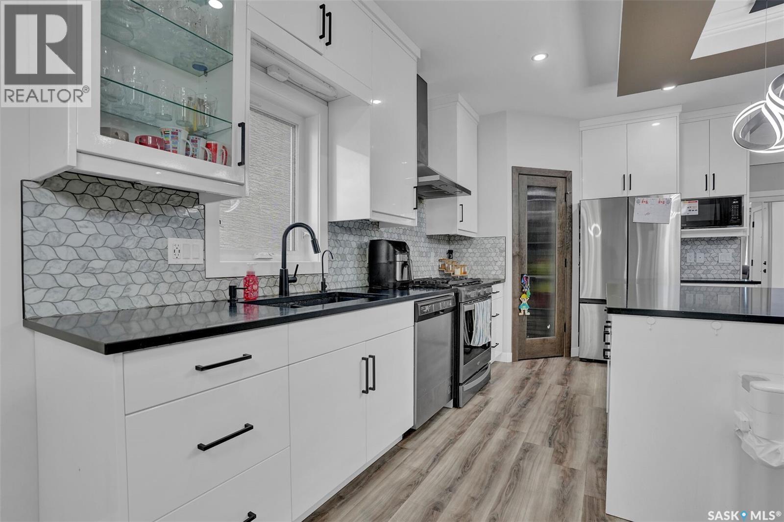 3204 Crosbie CRESCENT - 16