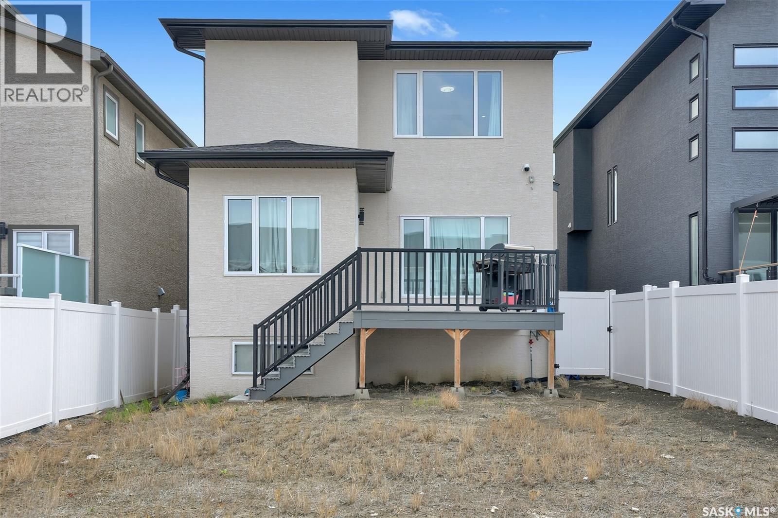 3204 Crosbie CRESCENT - 43
