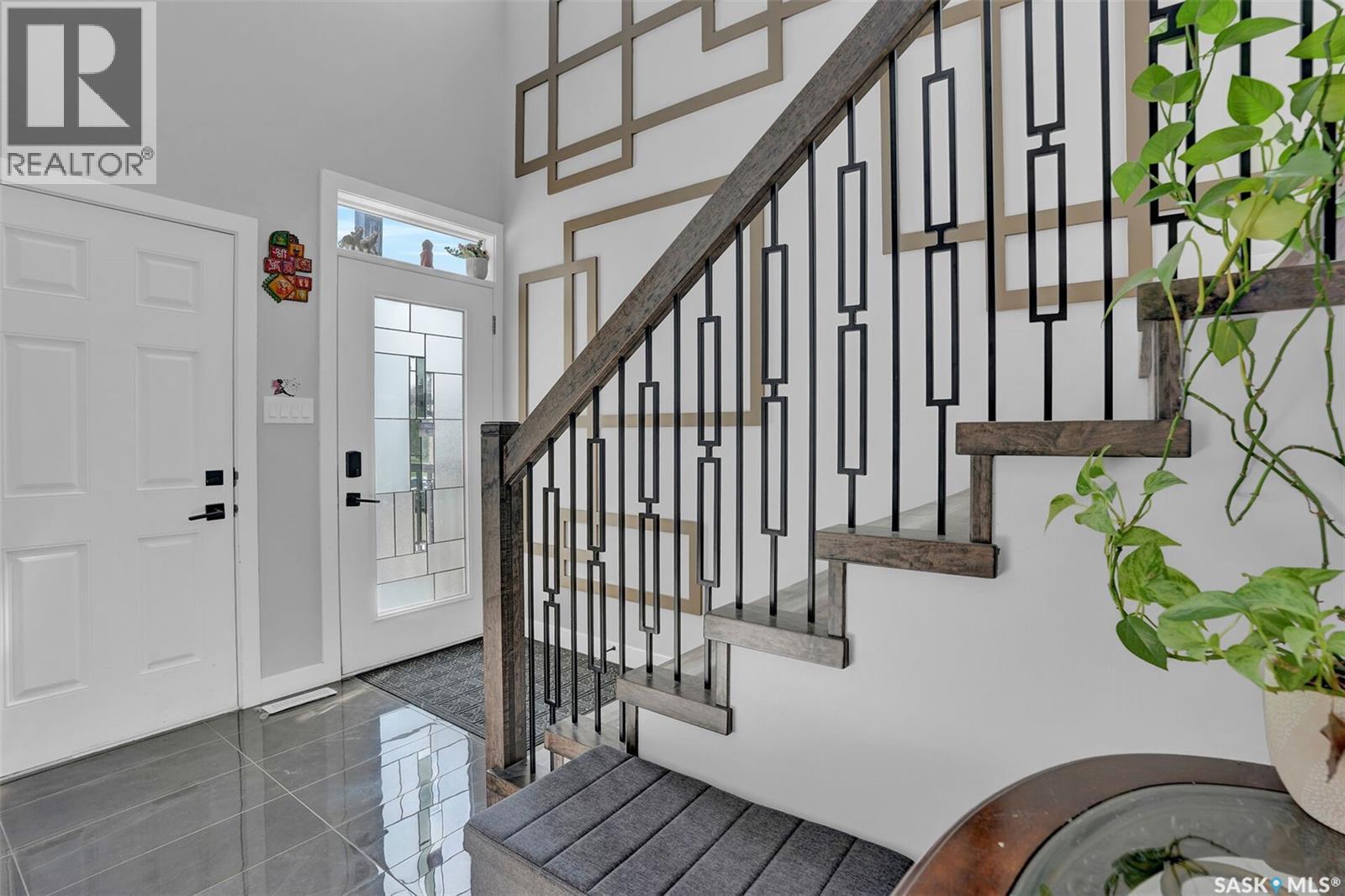 3204 Crosbie CRESCENT - 10