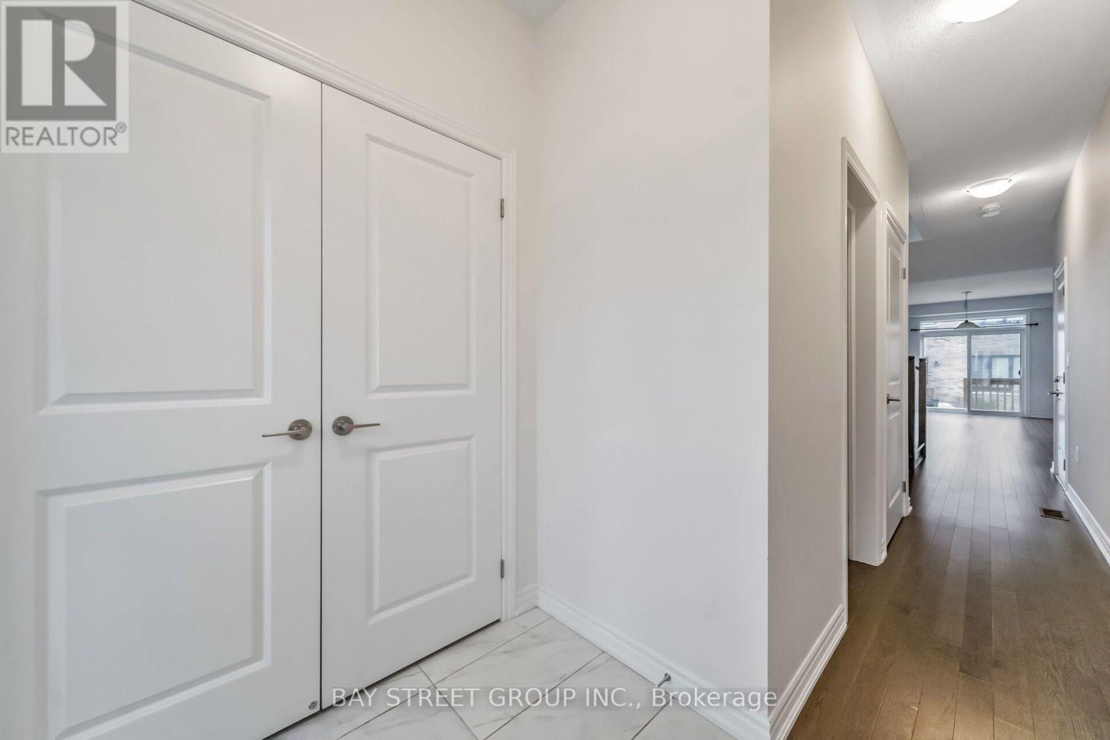 89 PHOENIX BOULEVARD - 5
