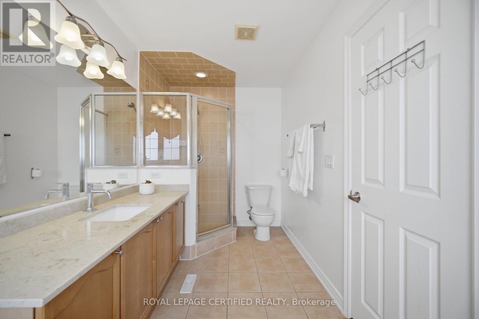 3555 EGLINTON AVENUE W - 18