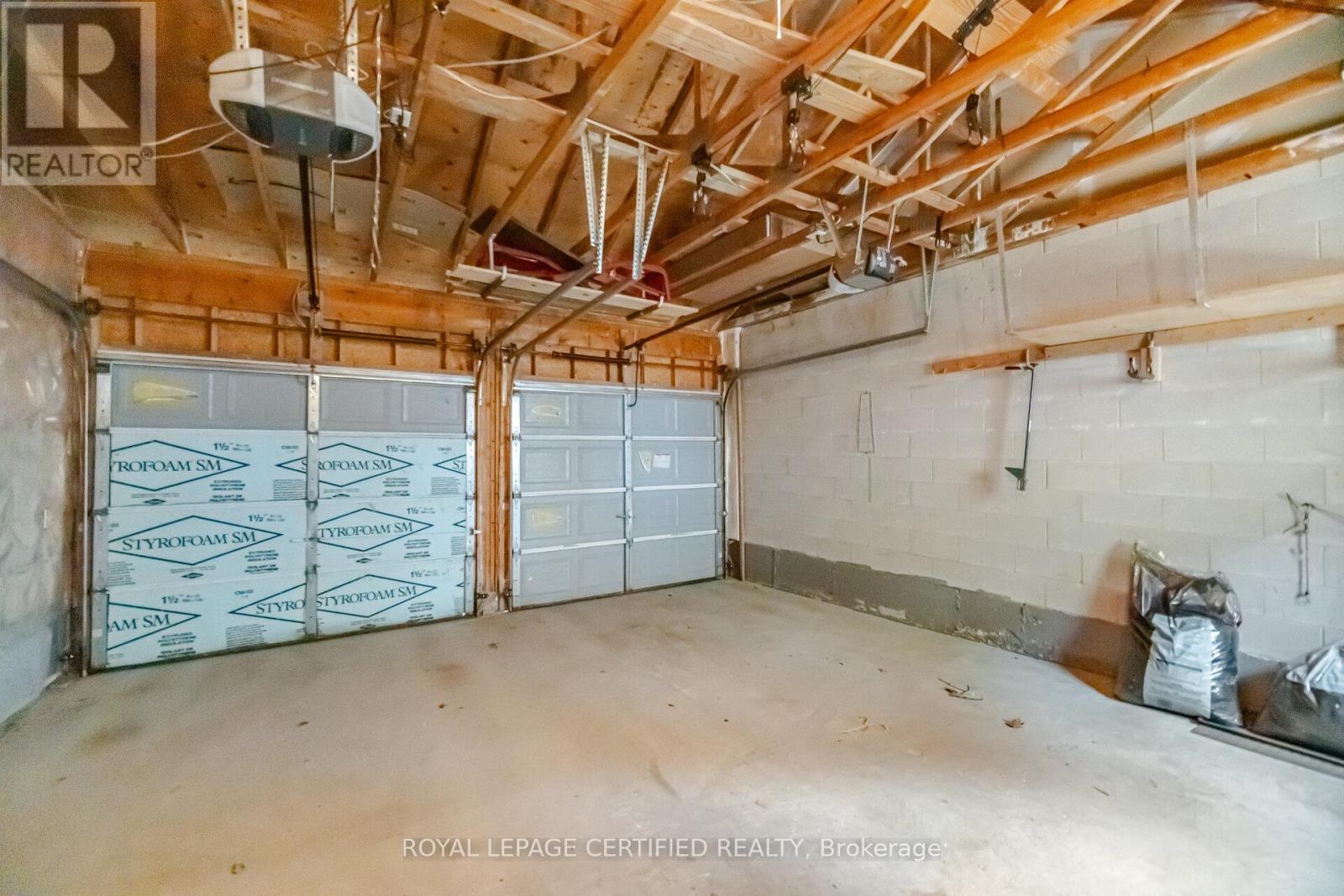 3555 EGLINTON AVENUE W - 35