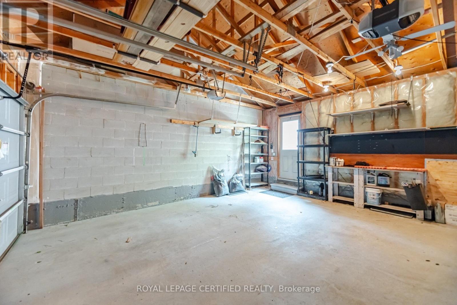 3555 EGLINTON AVENUE W - 36