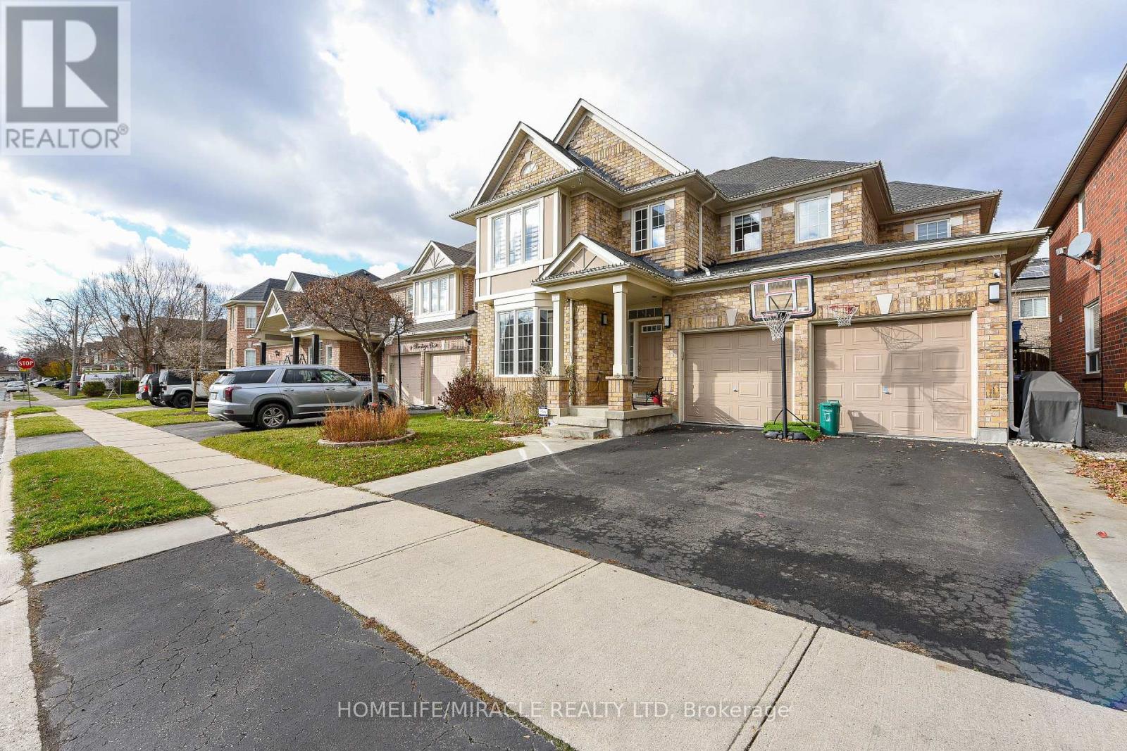 6 MENDOZA DRIVE - 1