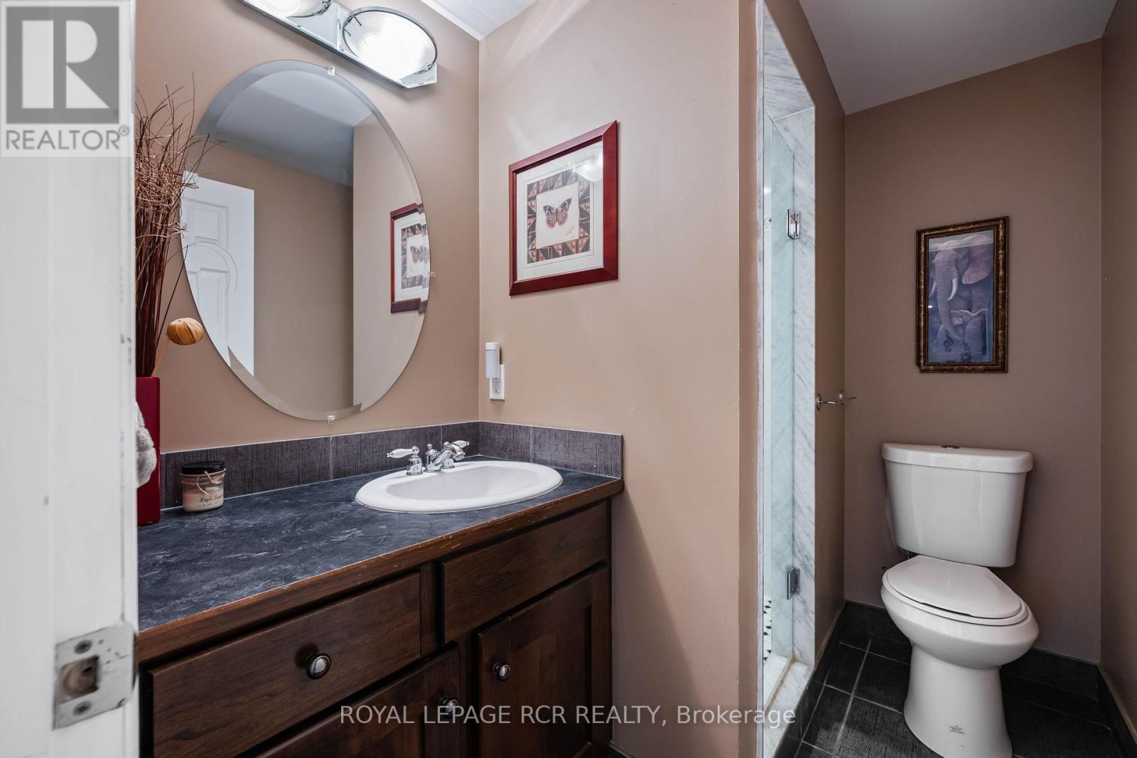 225 ZINA STREET - 24