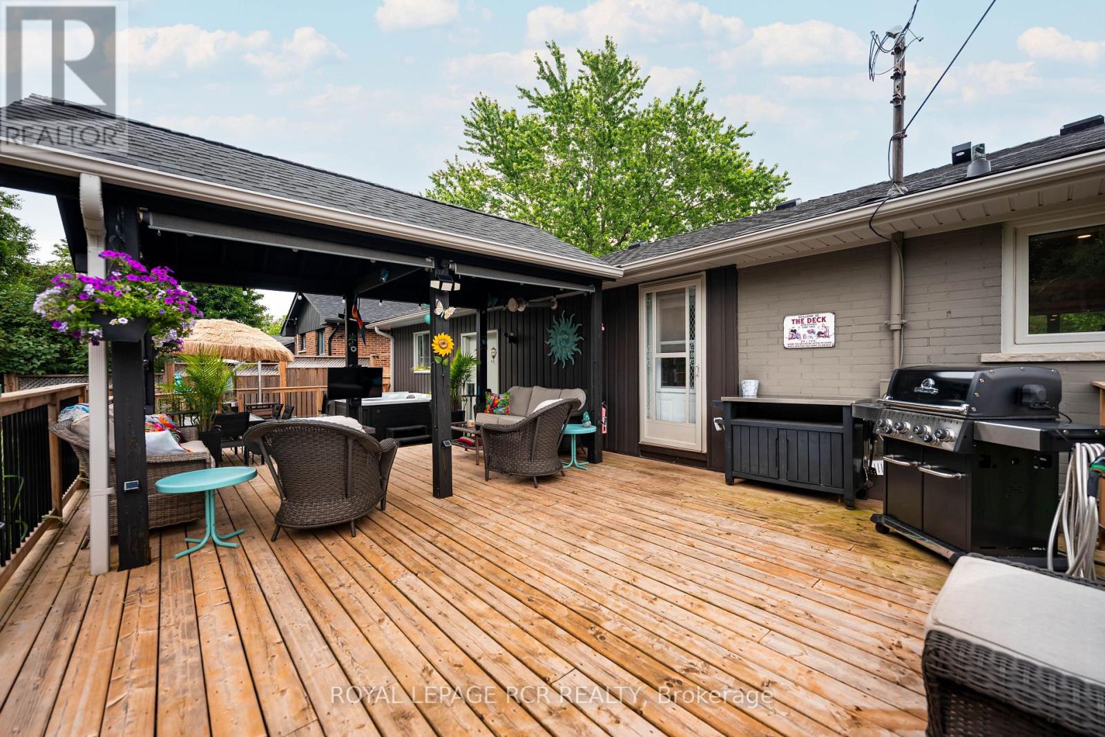 225 ZINA STREET - 30