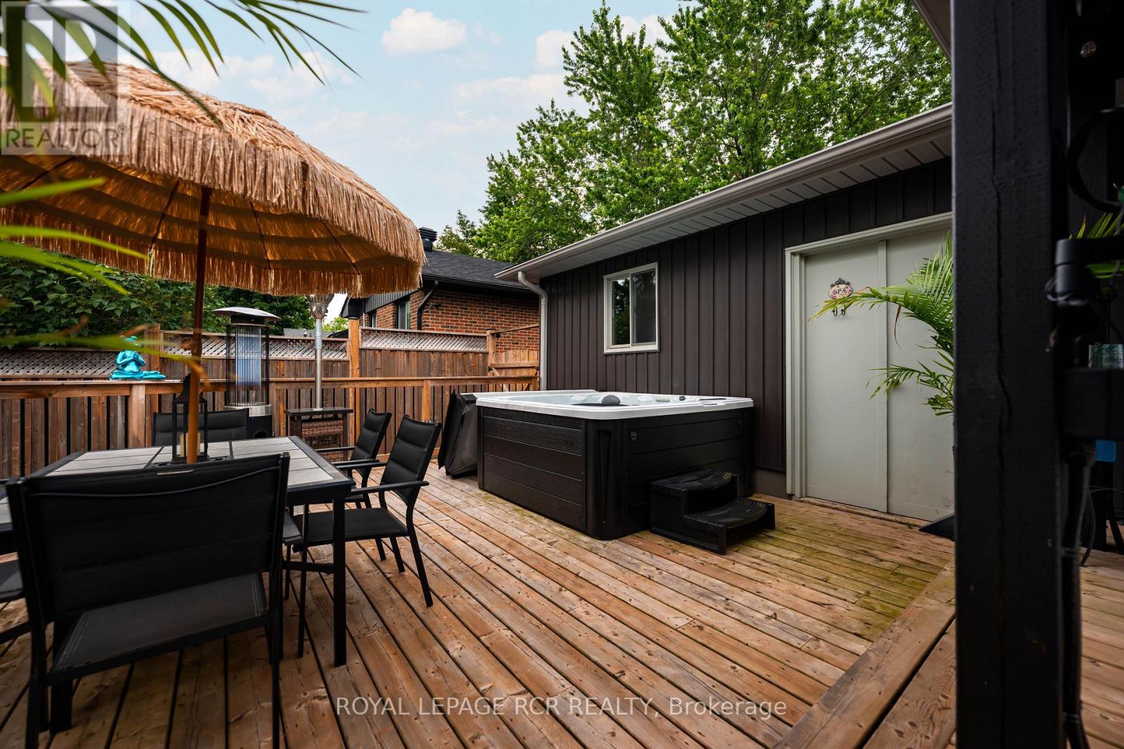 225 ZINA STREET - 33