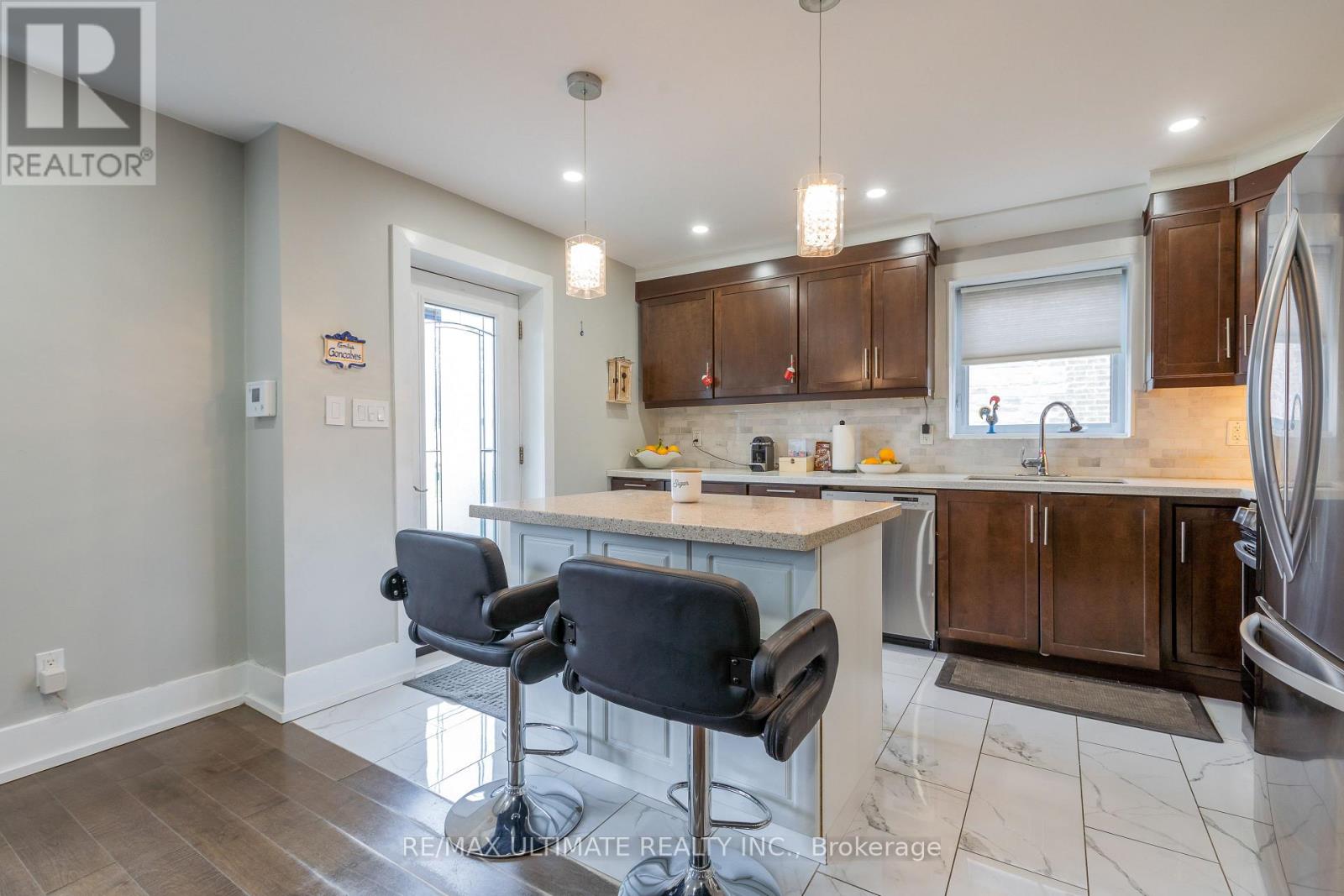 14 NORDALE CRESCENT - 2