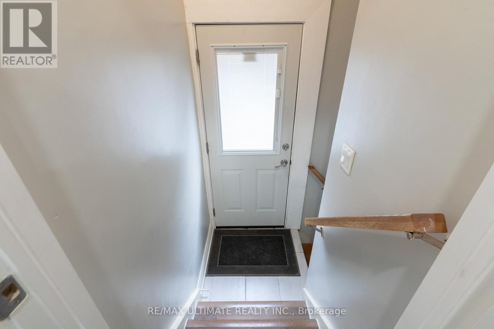 14 NORDALE CRESCENT - 21