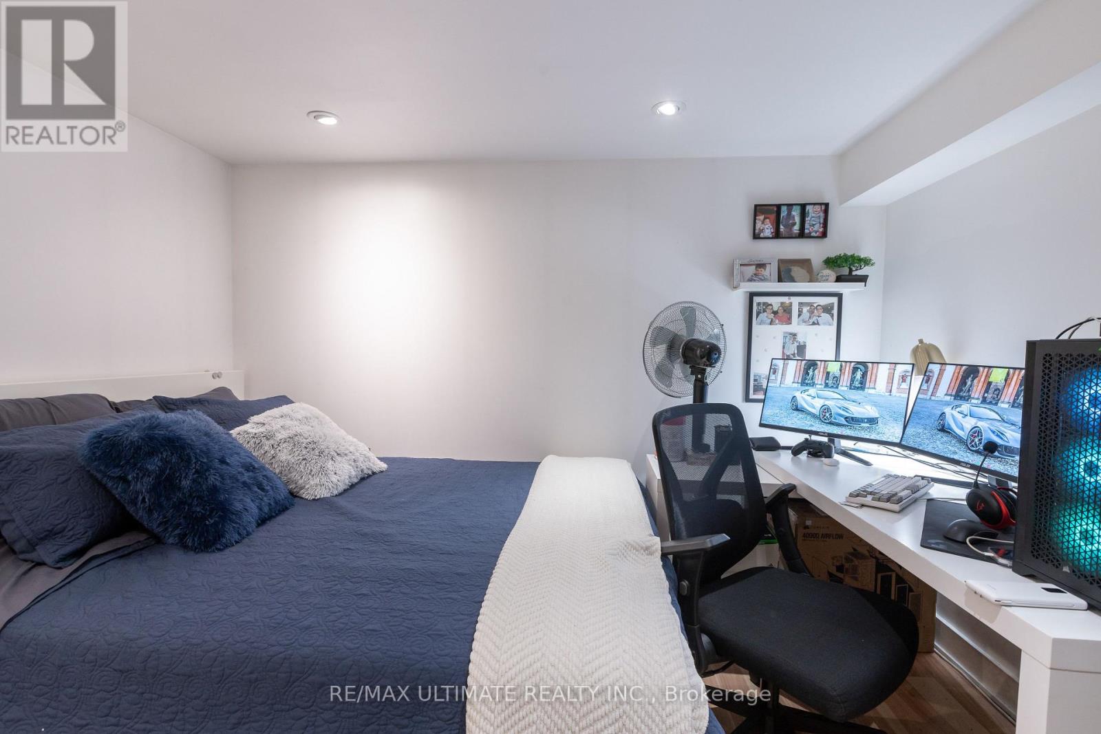 14 NORDALE CRESCENT - 25