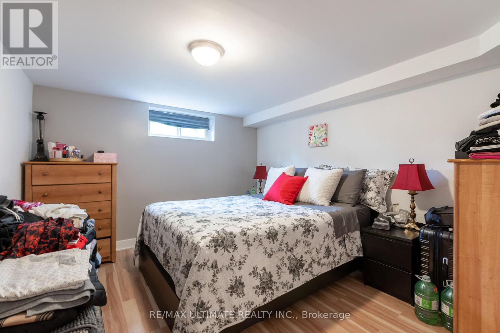 14 NORDALE CRESCENT - 26