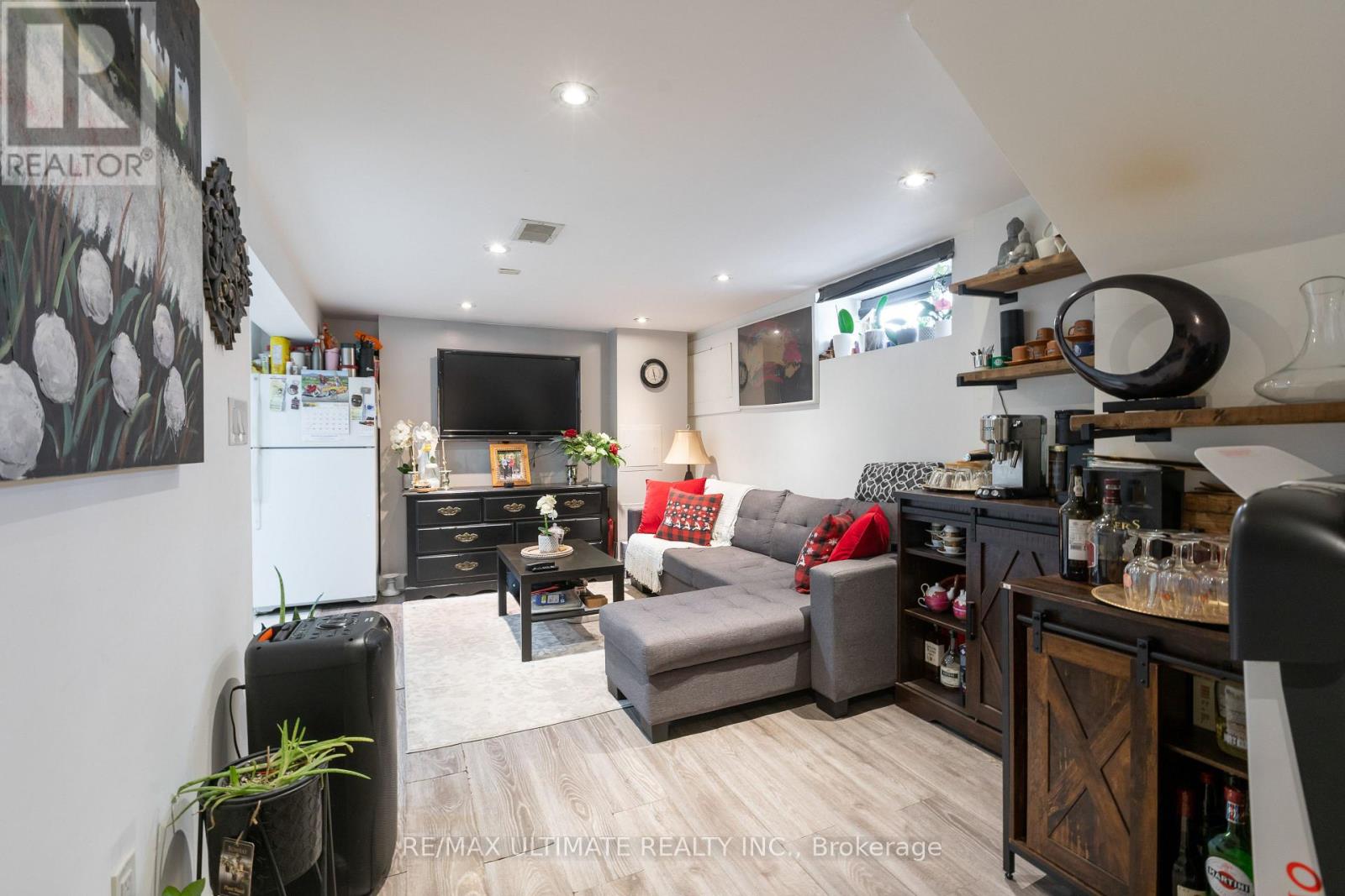 14 NORDALE CRESCENT - 28