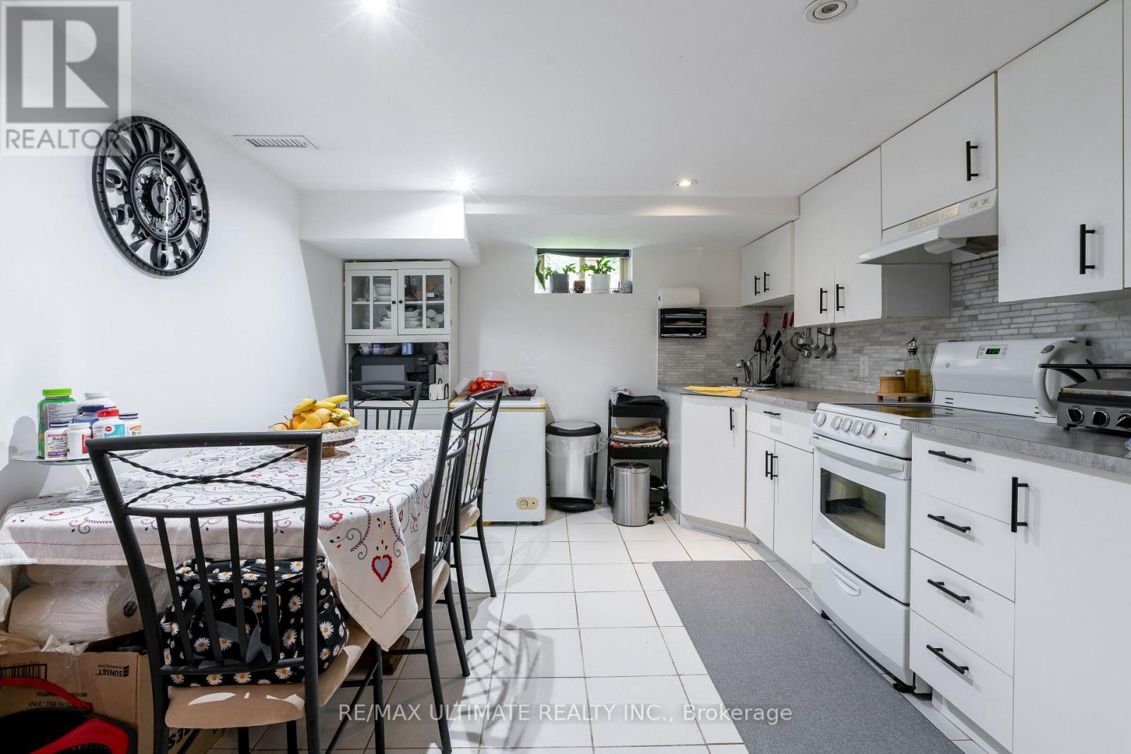 14 NORDALE CRESCENT - 31