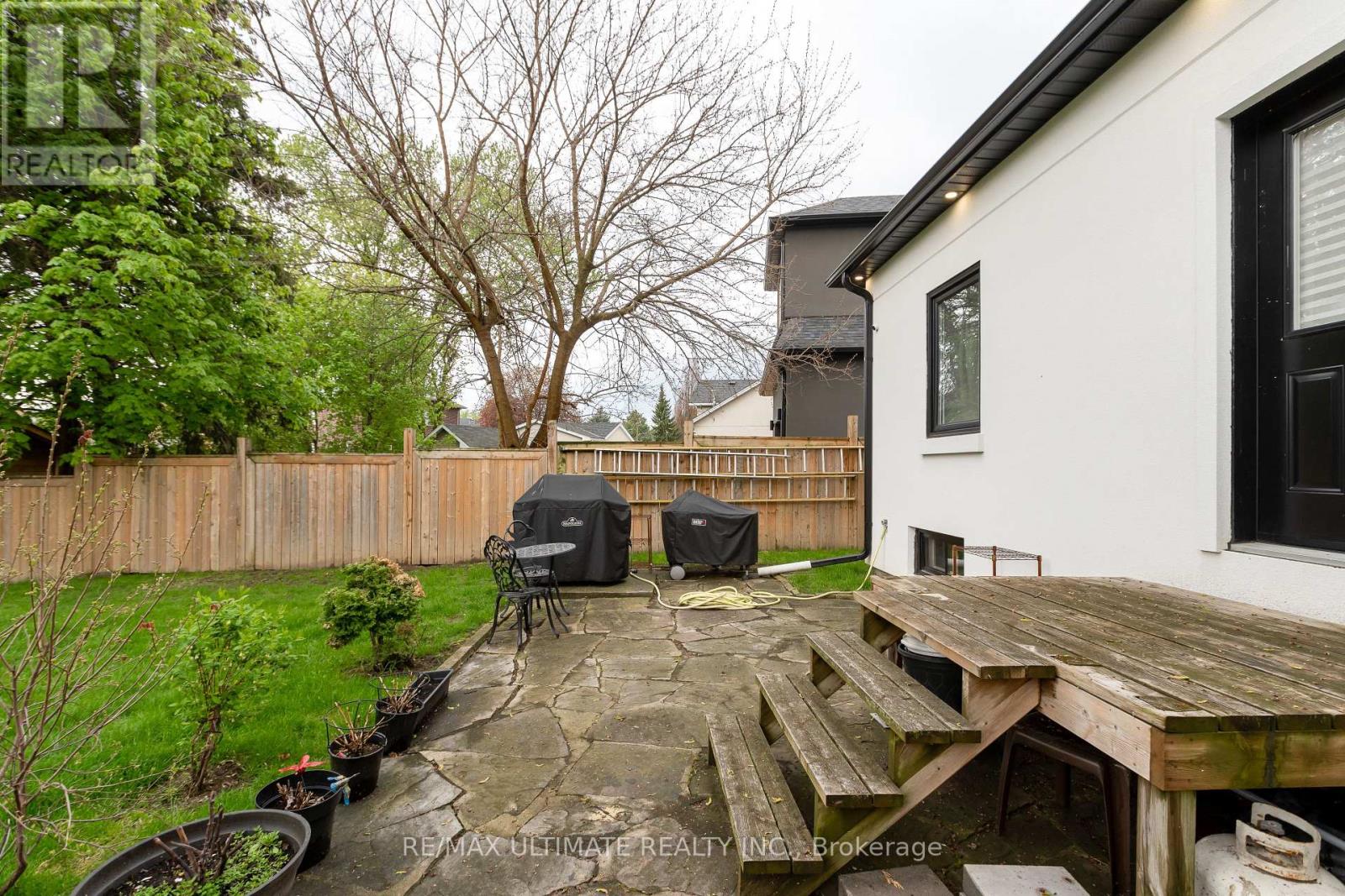 14 NORDALE CRESCENT - 37