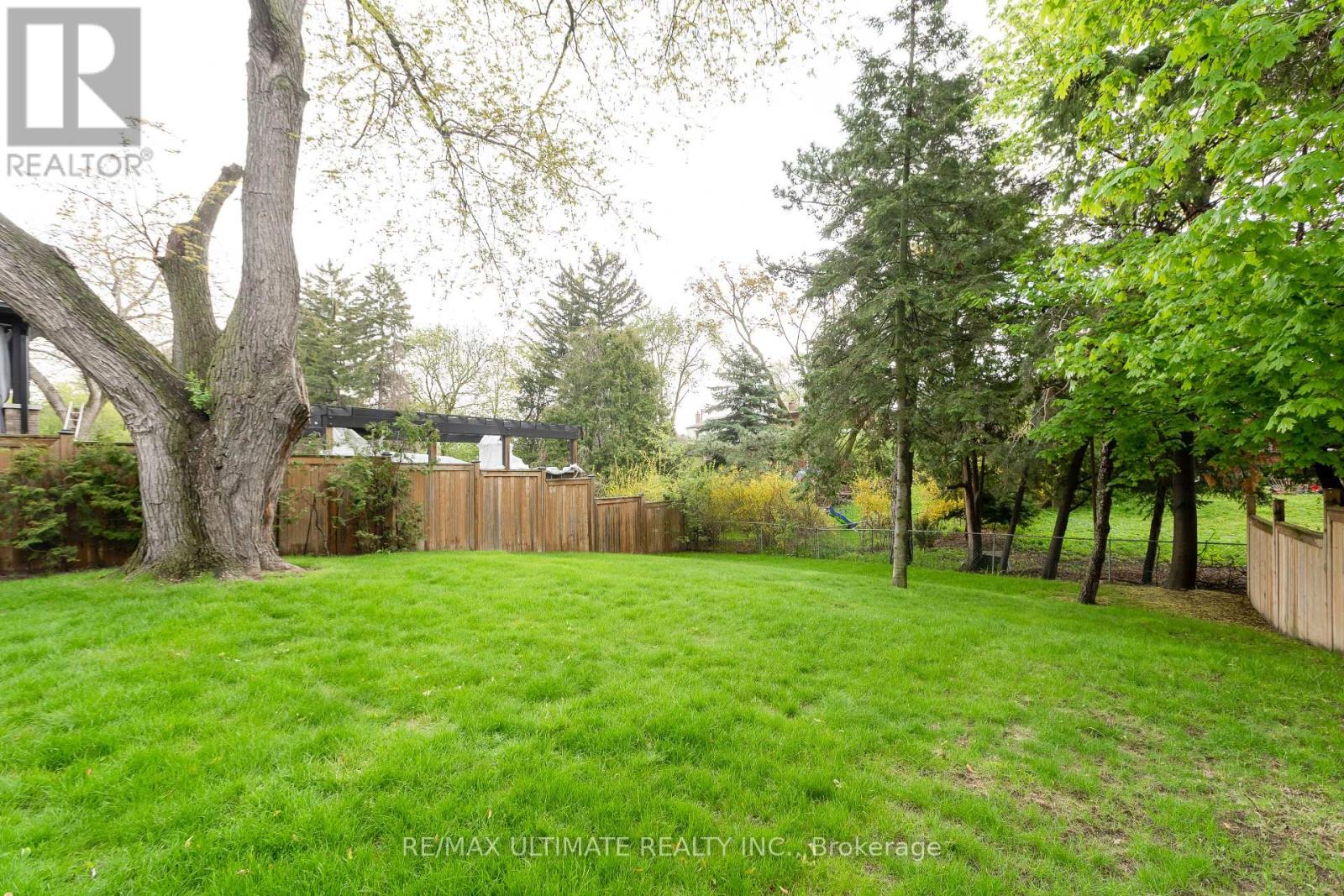 14 NORDALE CRESCENT - 39