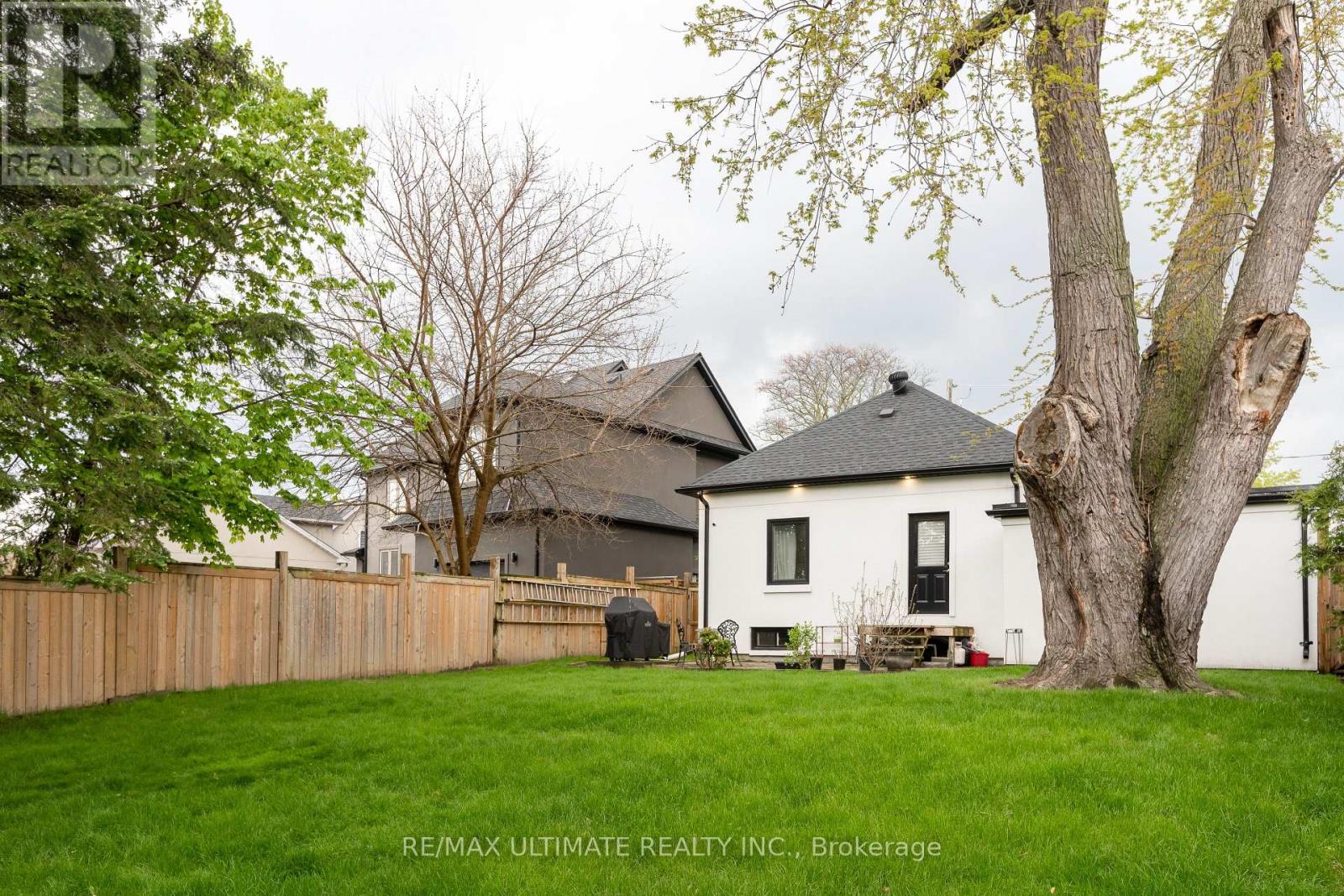 14 NORDALE CRESCENT - 43