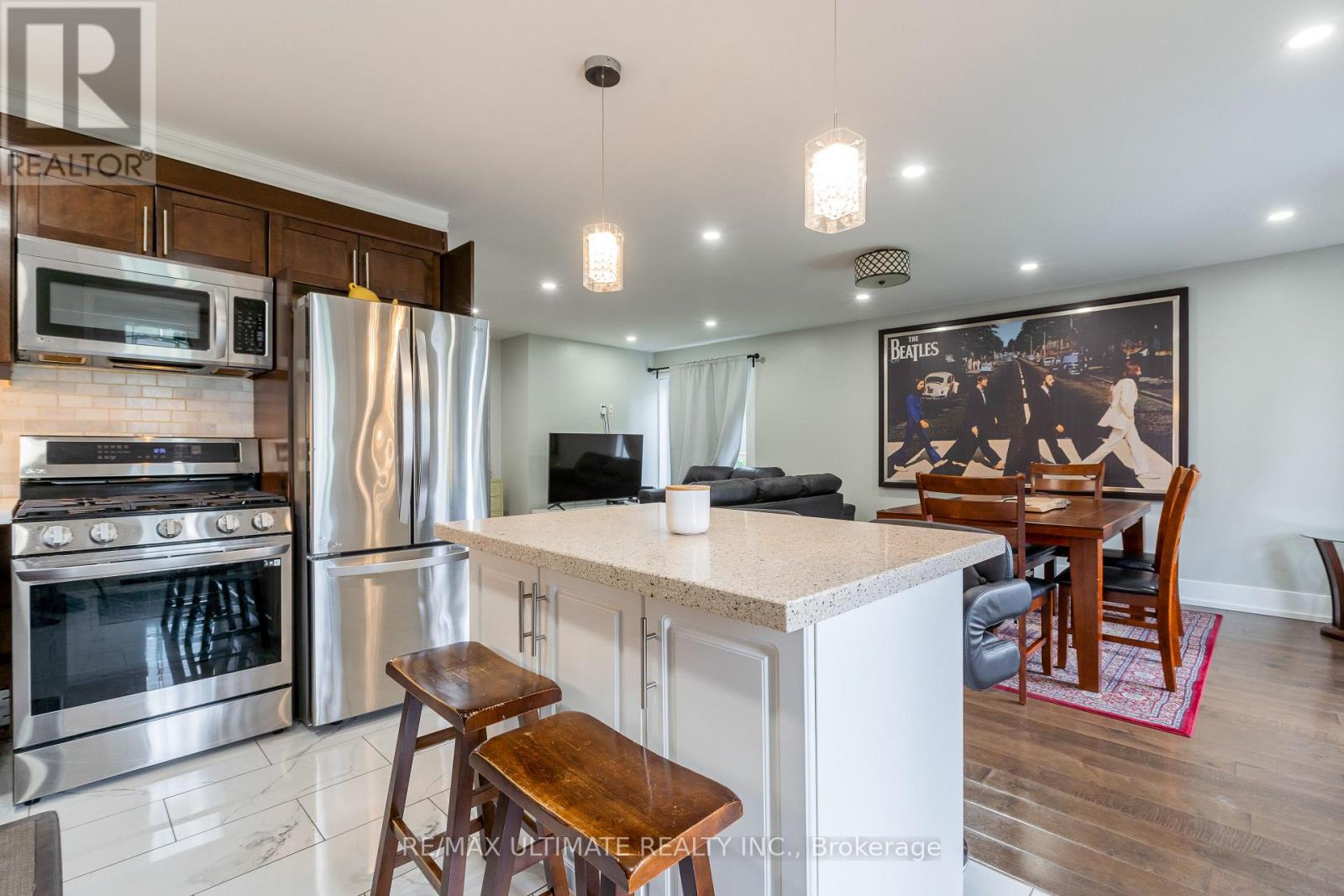 14 NORDALE CRESCENT - 6