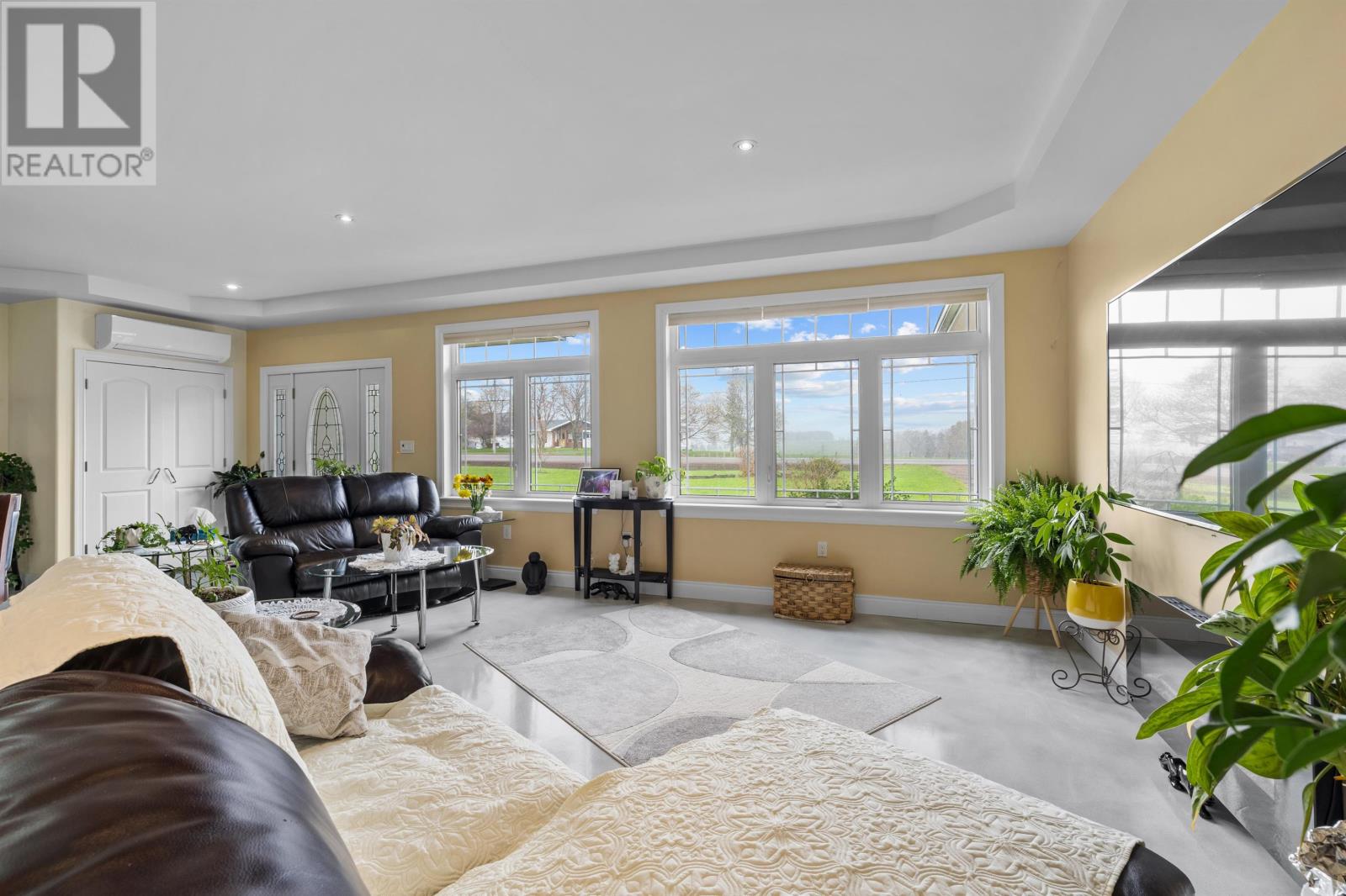 835 Rustico Road - 14