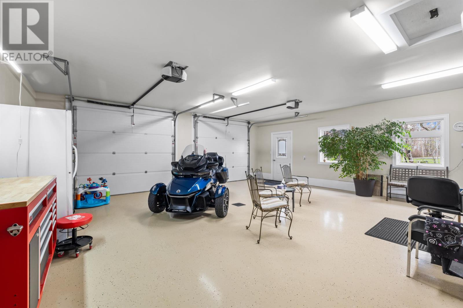 835 Rustico Road - 27