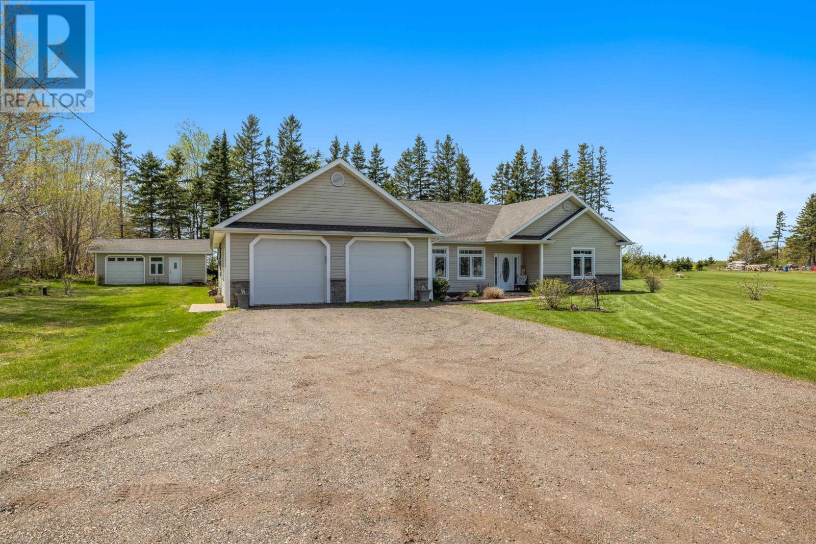 835 Rustico Road - 35