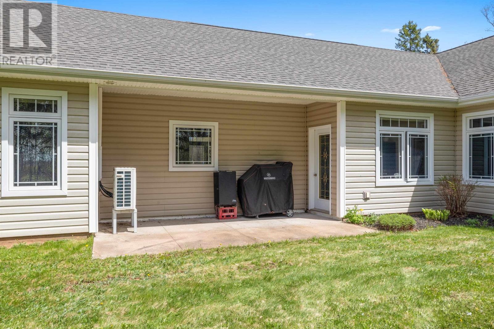 835 Rustico Road - 38