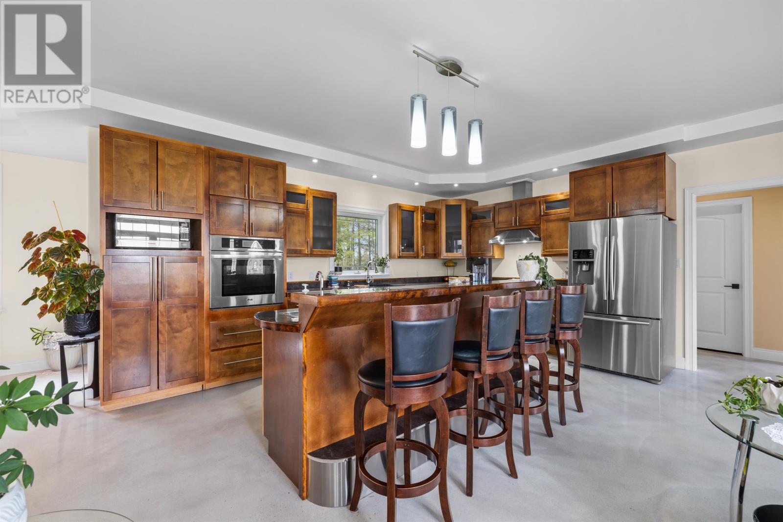 835 Rustico Road - 6