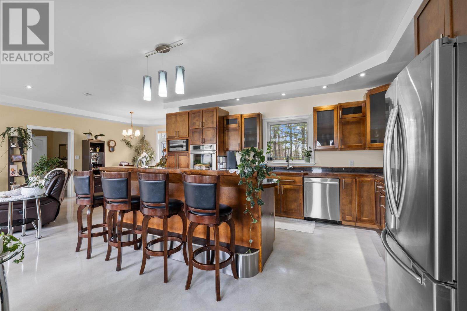 835 Rustico Road - 7