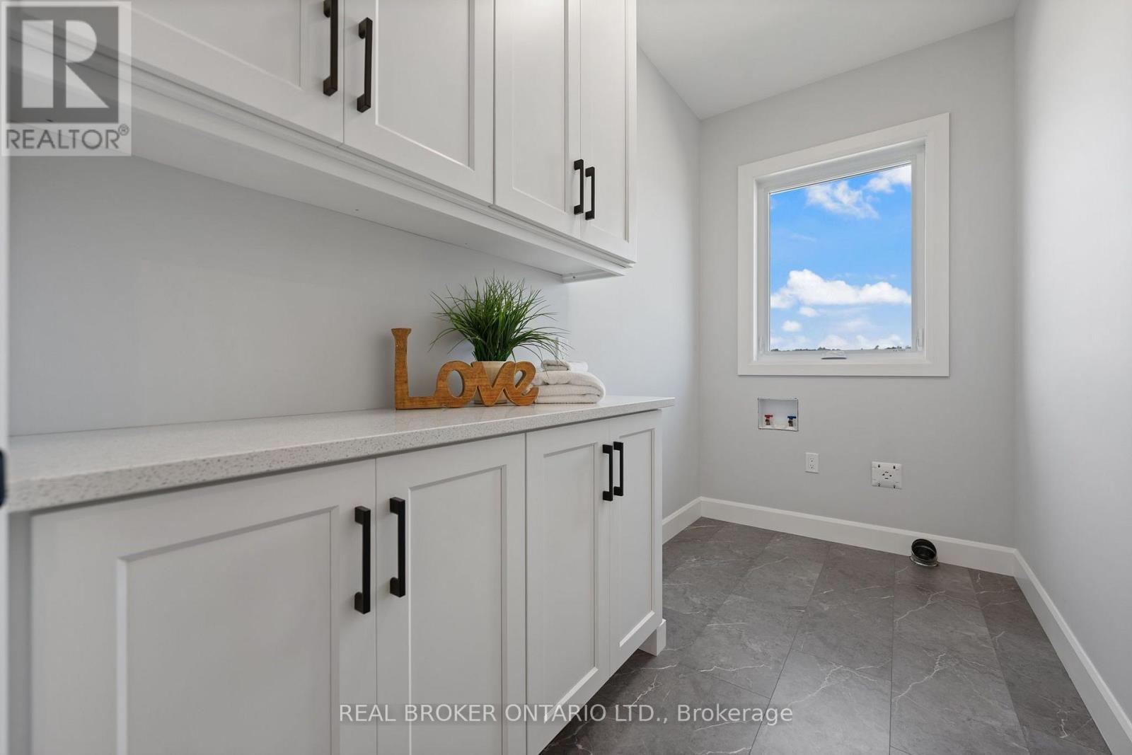 57009 BRUCE STREET - 20