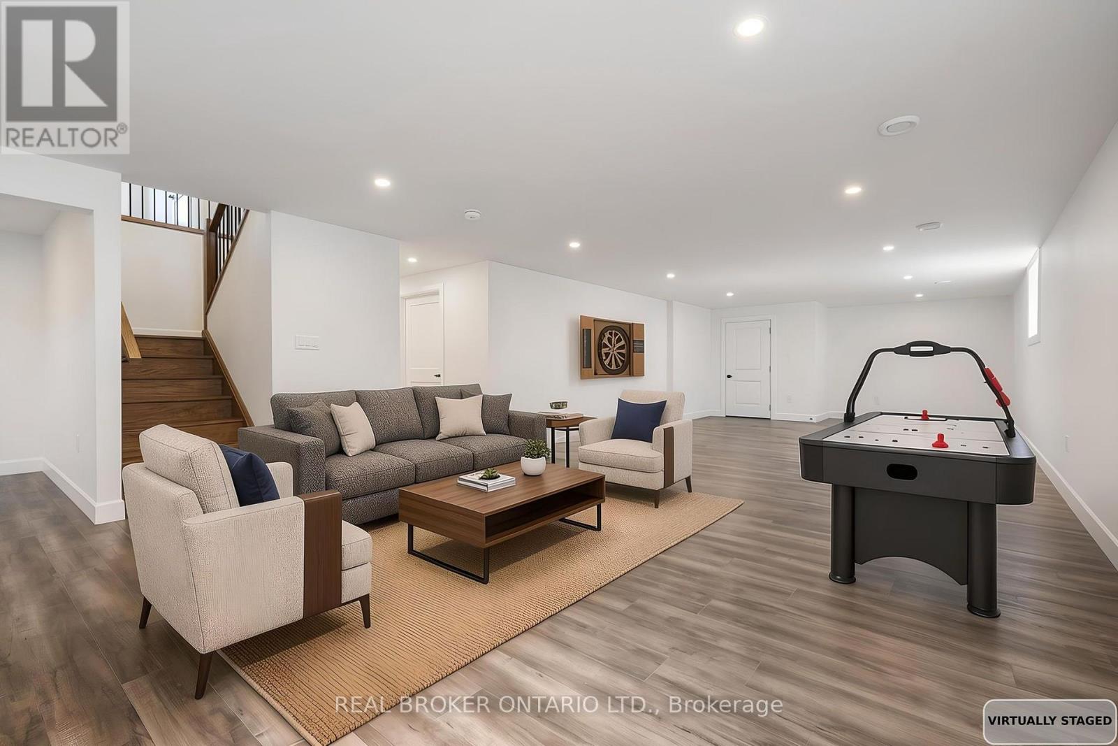 57009 BRUCE STREET - 23