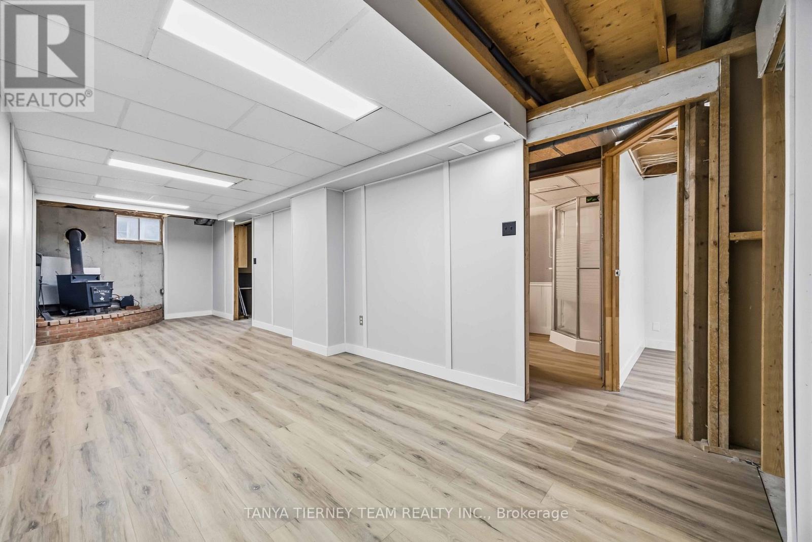 455 CRYSTAL DRIVE - 31