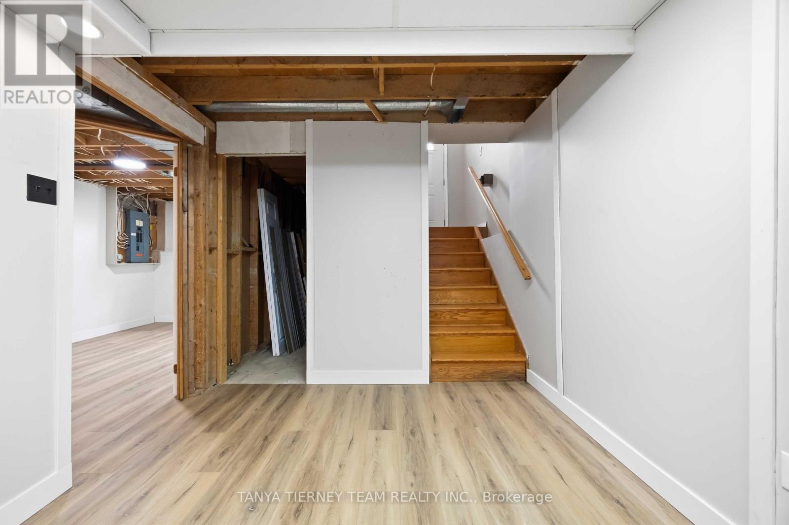 455 CRYSTAL DRIVE - 36