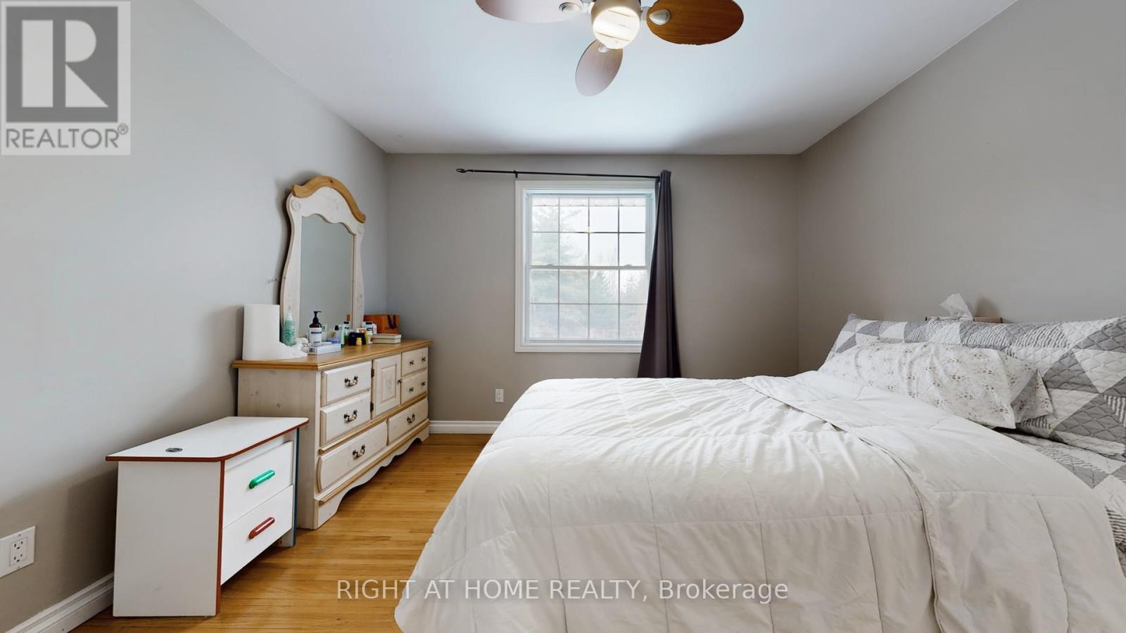301 GARNER ROAD E - 26