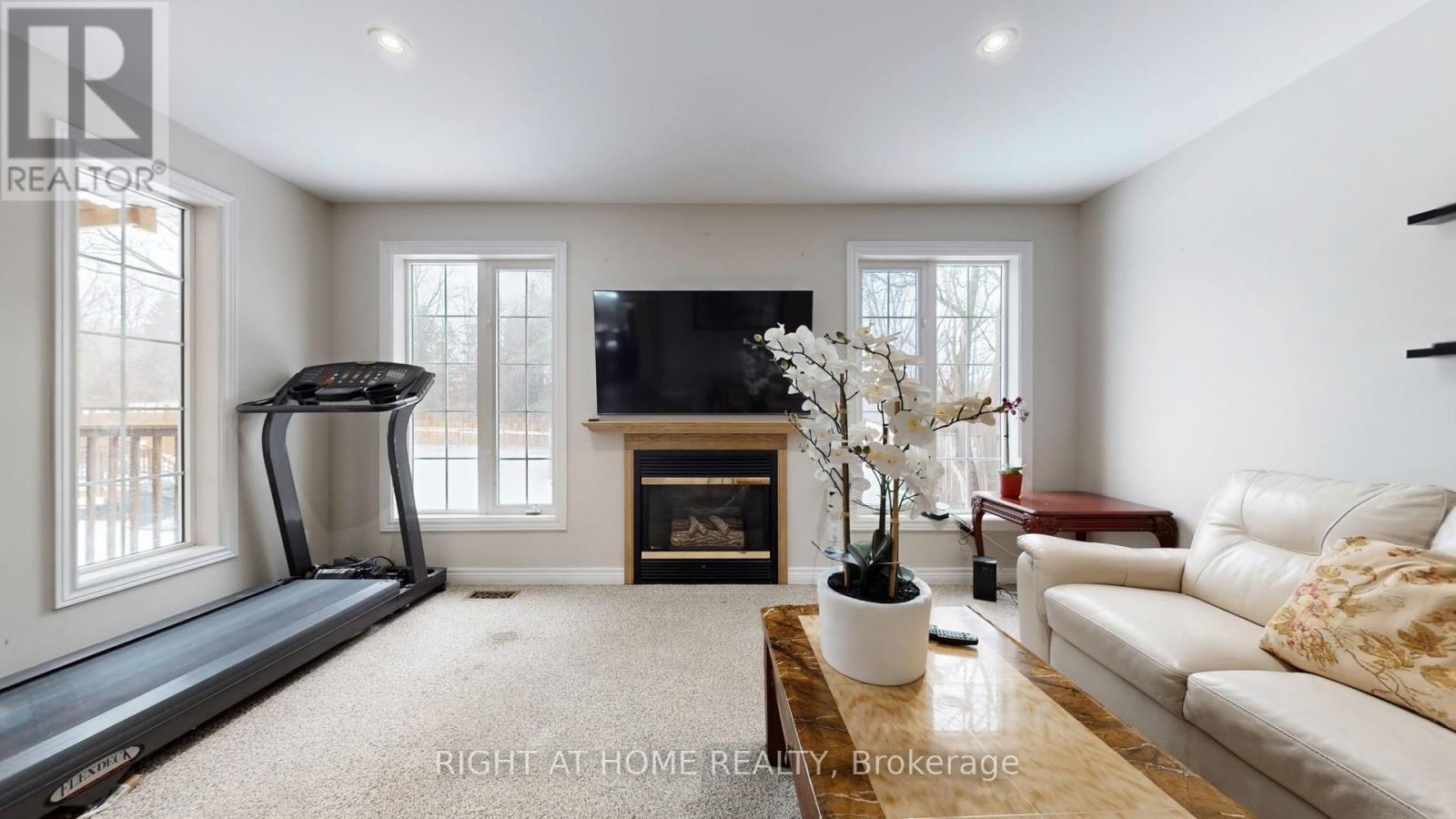 301 GARNER ROAD E - 5
