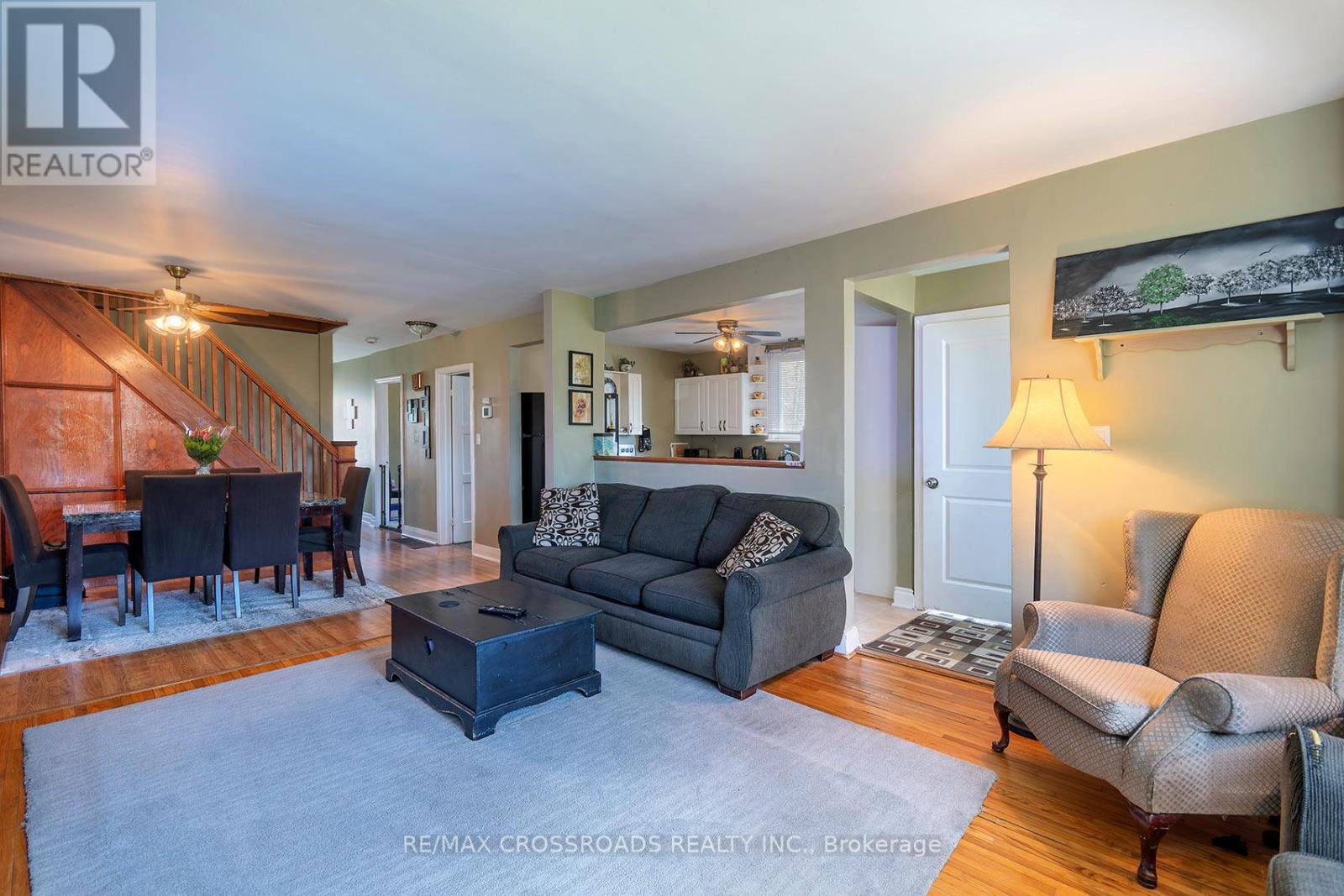 16 HAMILTON AVENUE - 8