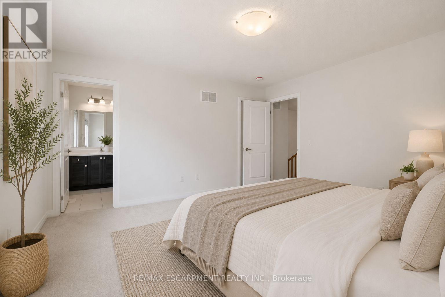 254 ROSEBURY WAY - 19