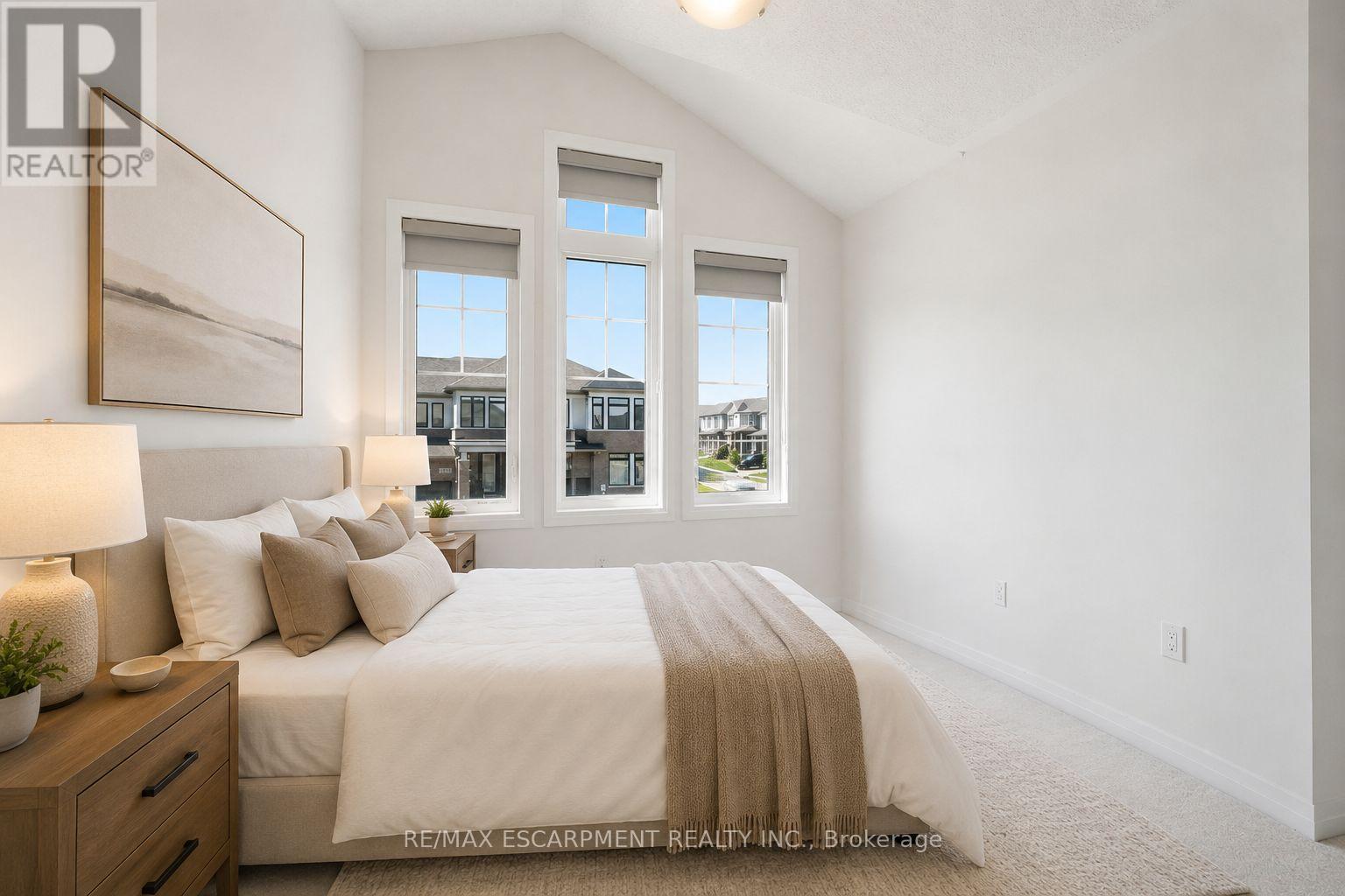 254 ROSEBURY WAY - 24