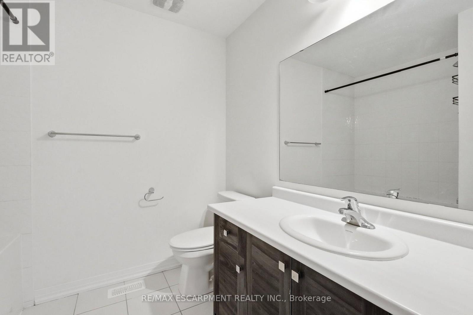 254 ROSEBURY WAY - 25