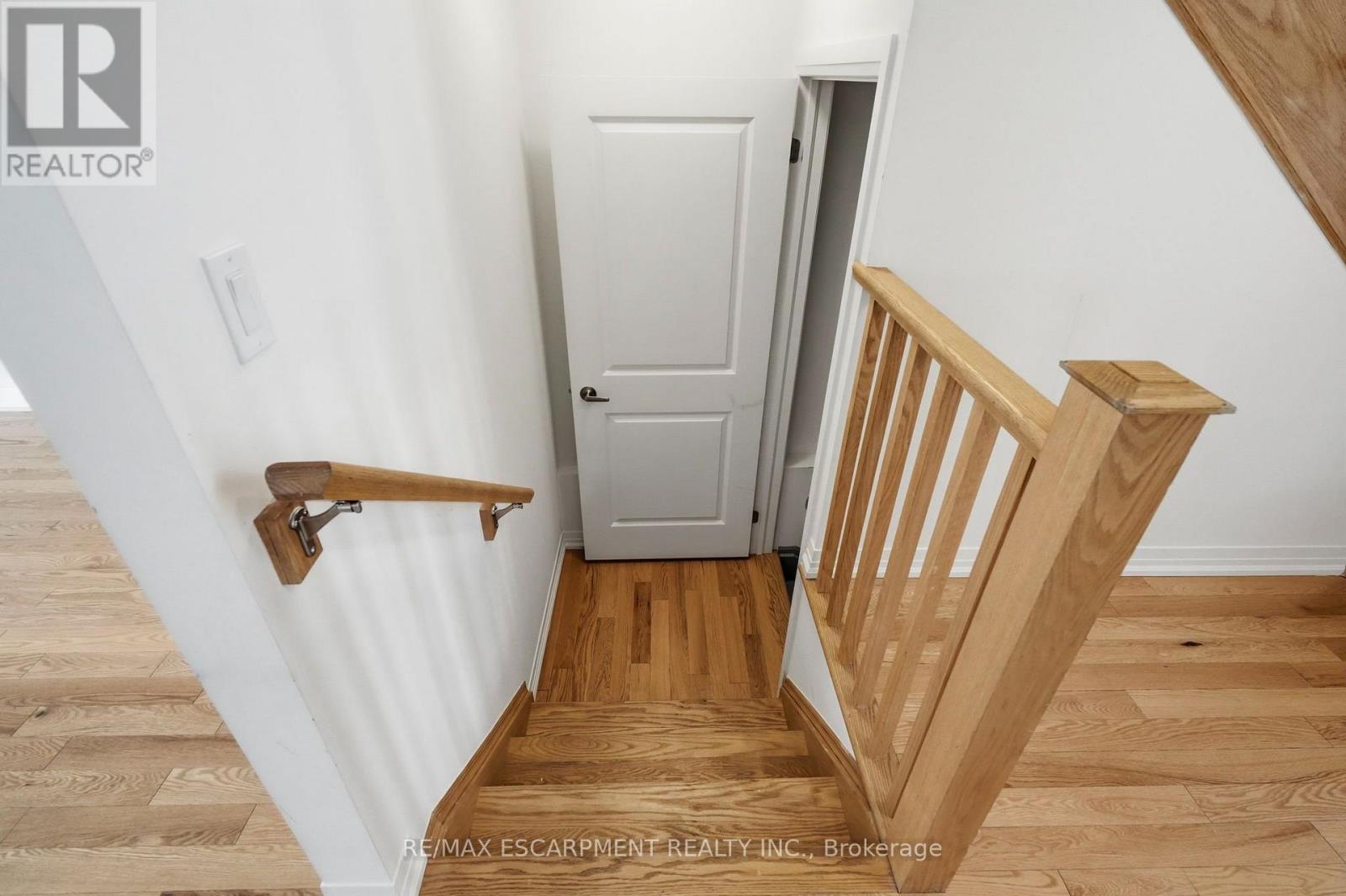 254 ROSEBURY WAY - 29