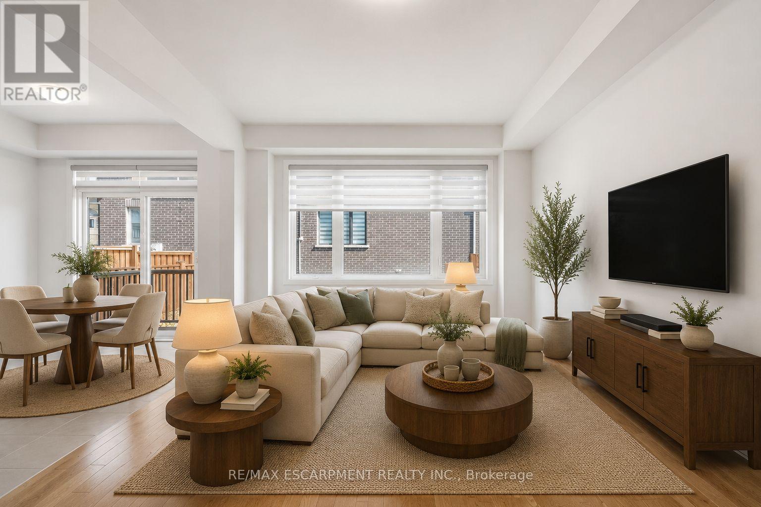 254 ROSEBURY WAY - 4