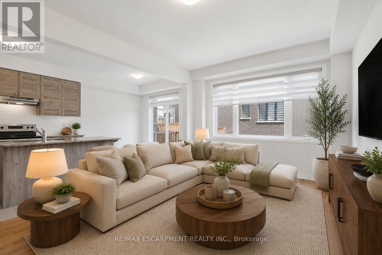 254 ROSEBURY WAY - 5