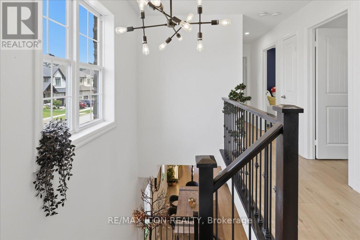 275 FALCONRIDGE DRIVE - 21