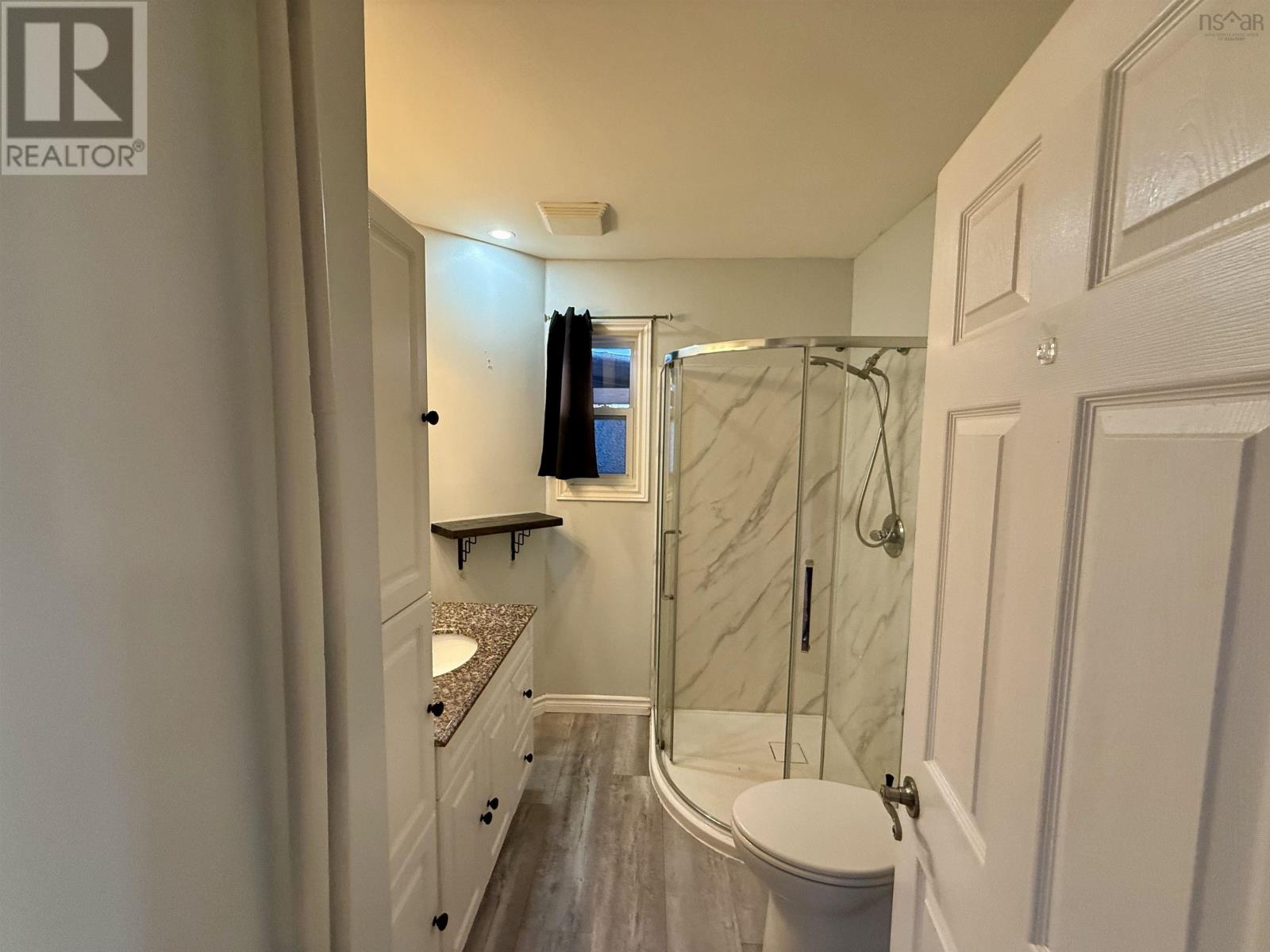 190 Brookside Street - 10