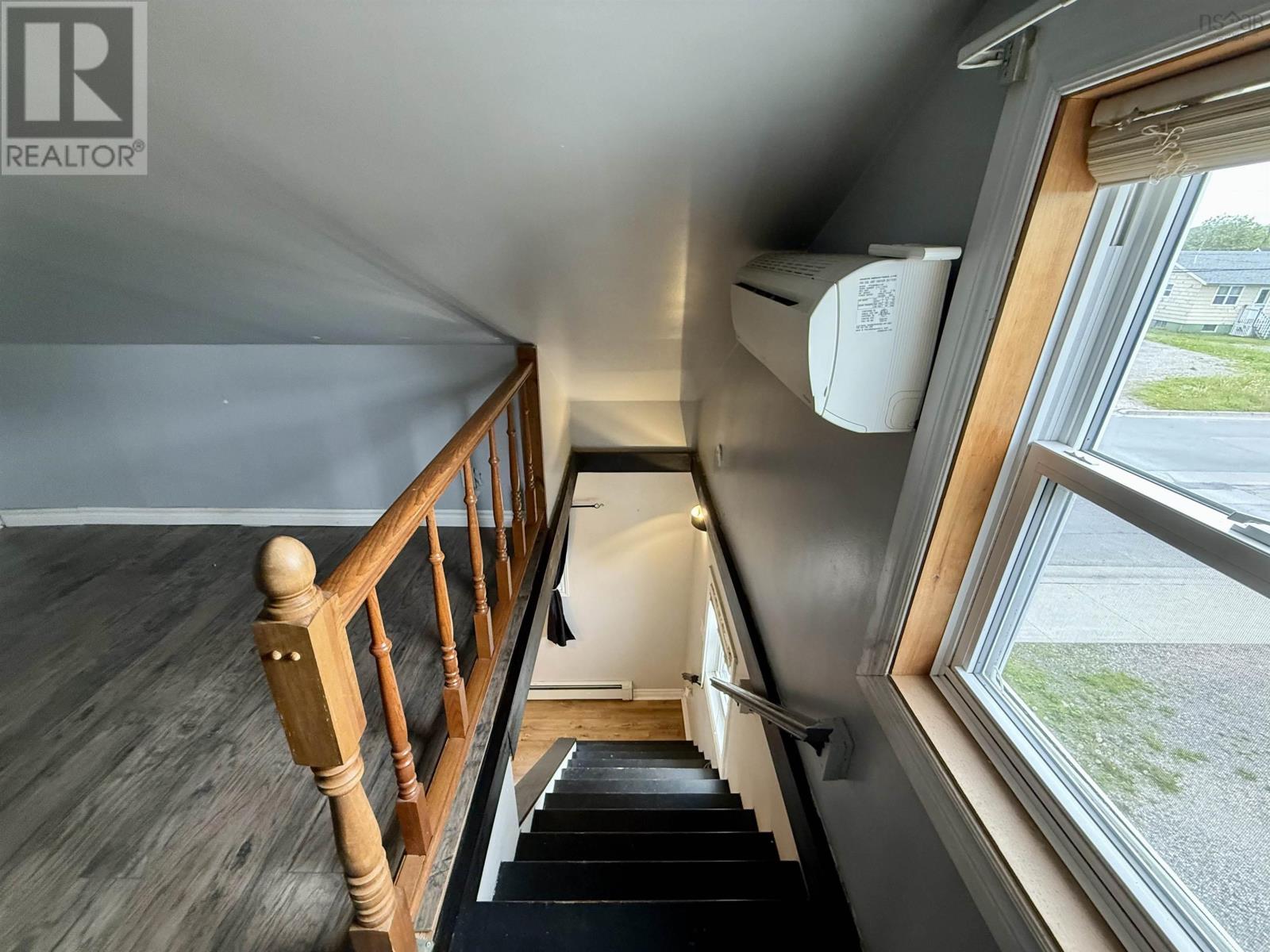 190 Brookside Street - 25